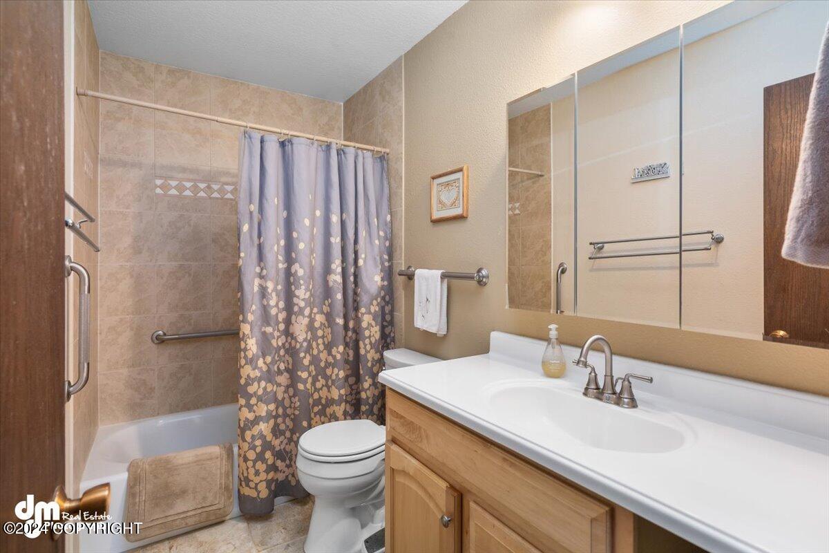 9639 Stonegate Drive