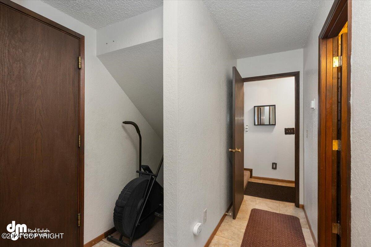 9639 Stonegate Drive