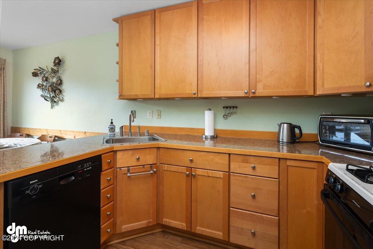 9639 Stonegate Drive