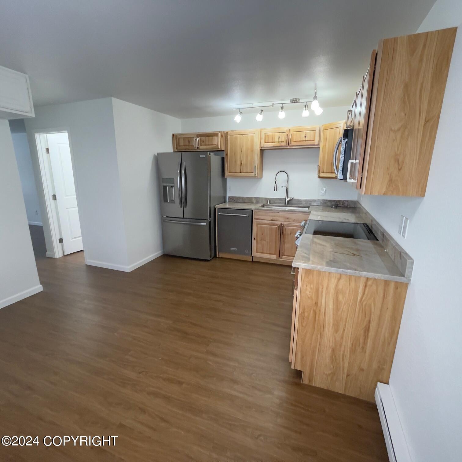 2212 Glacier Street # 203