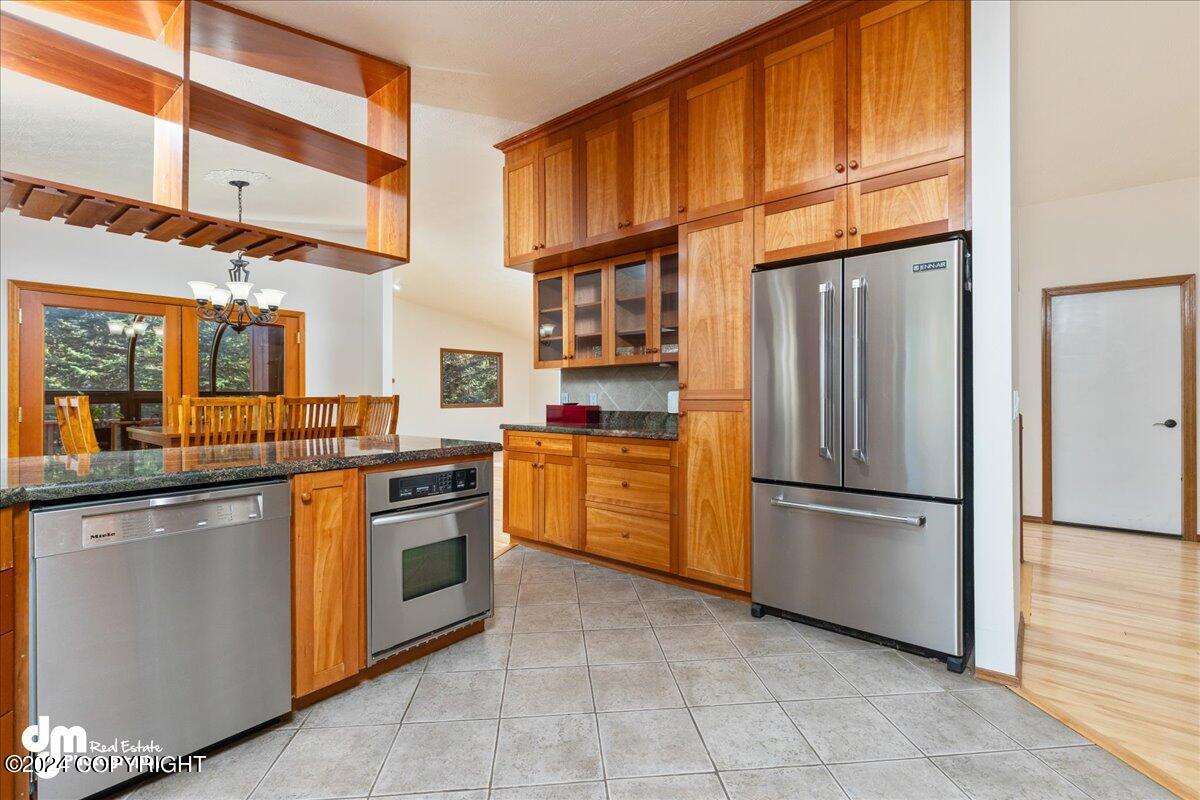 6350 Rockridge Drive