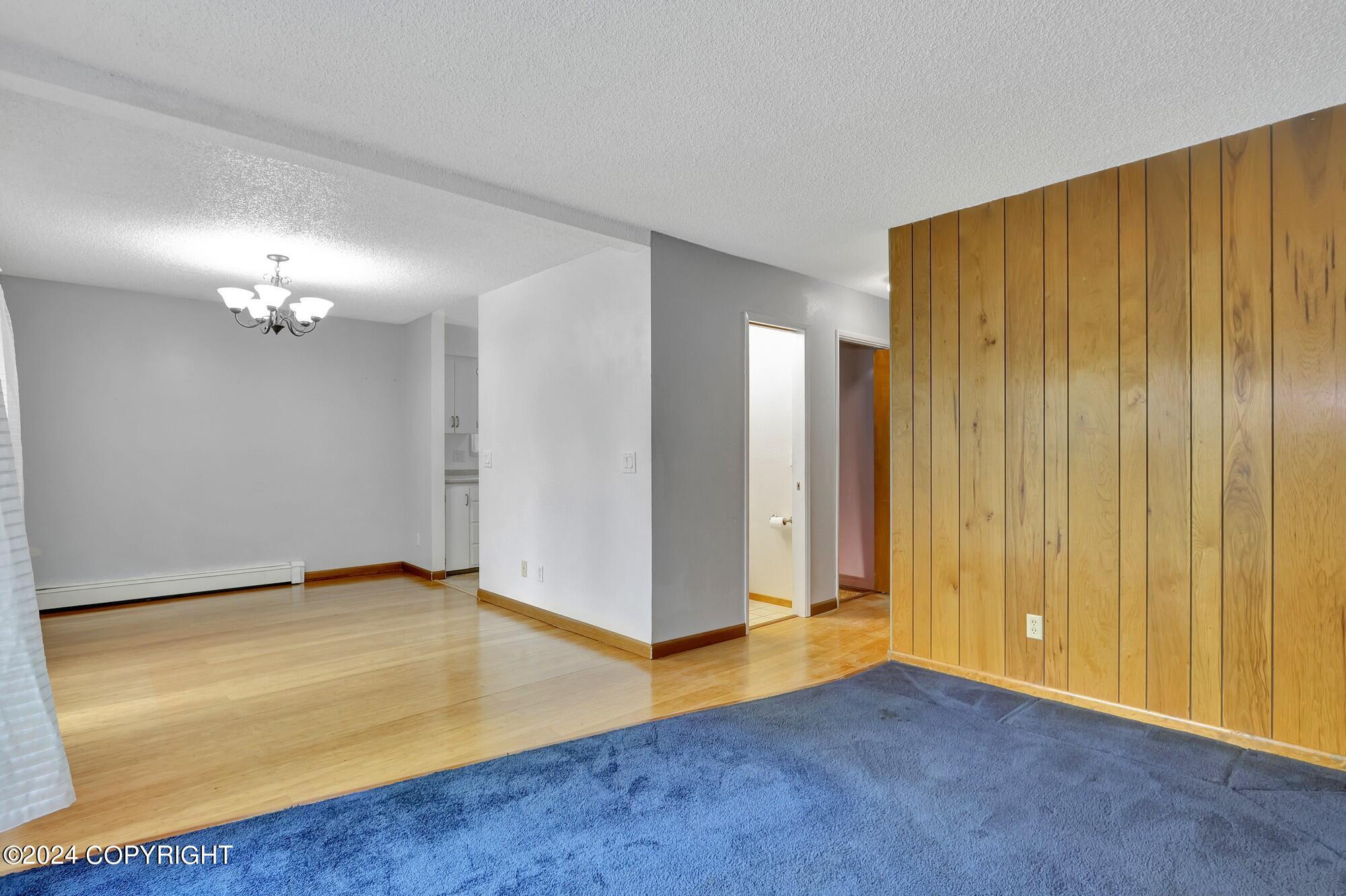 5929 Camden Circle