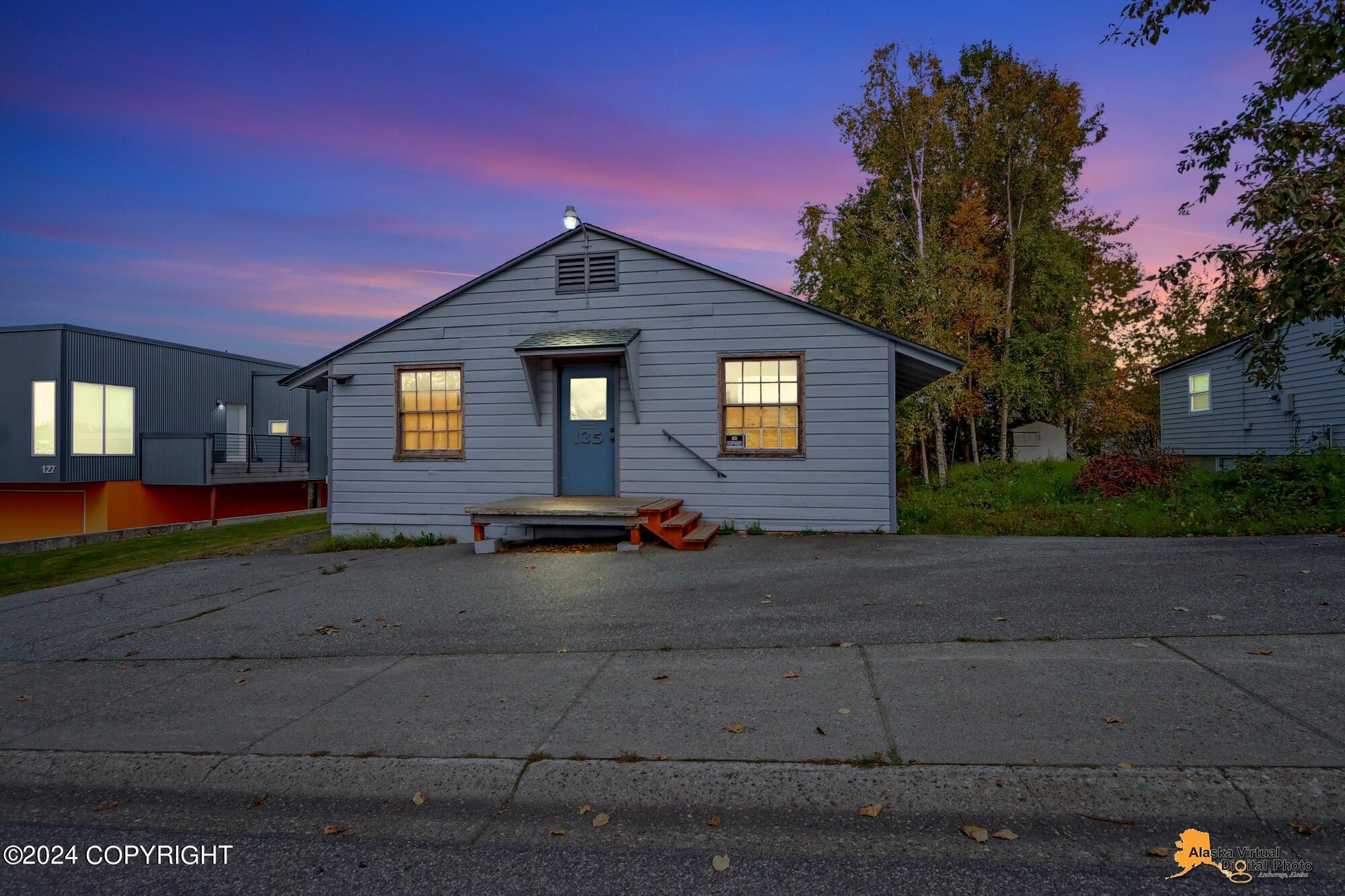 135 E 13th Avenue