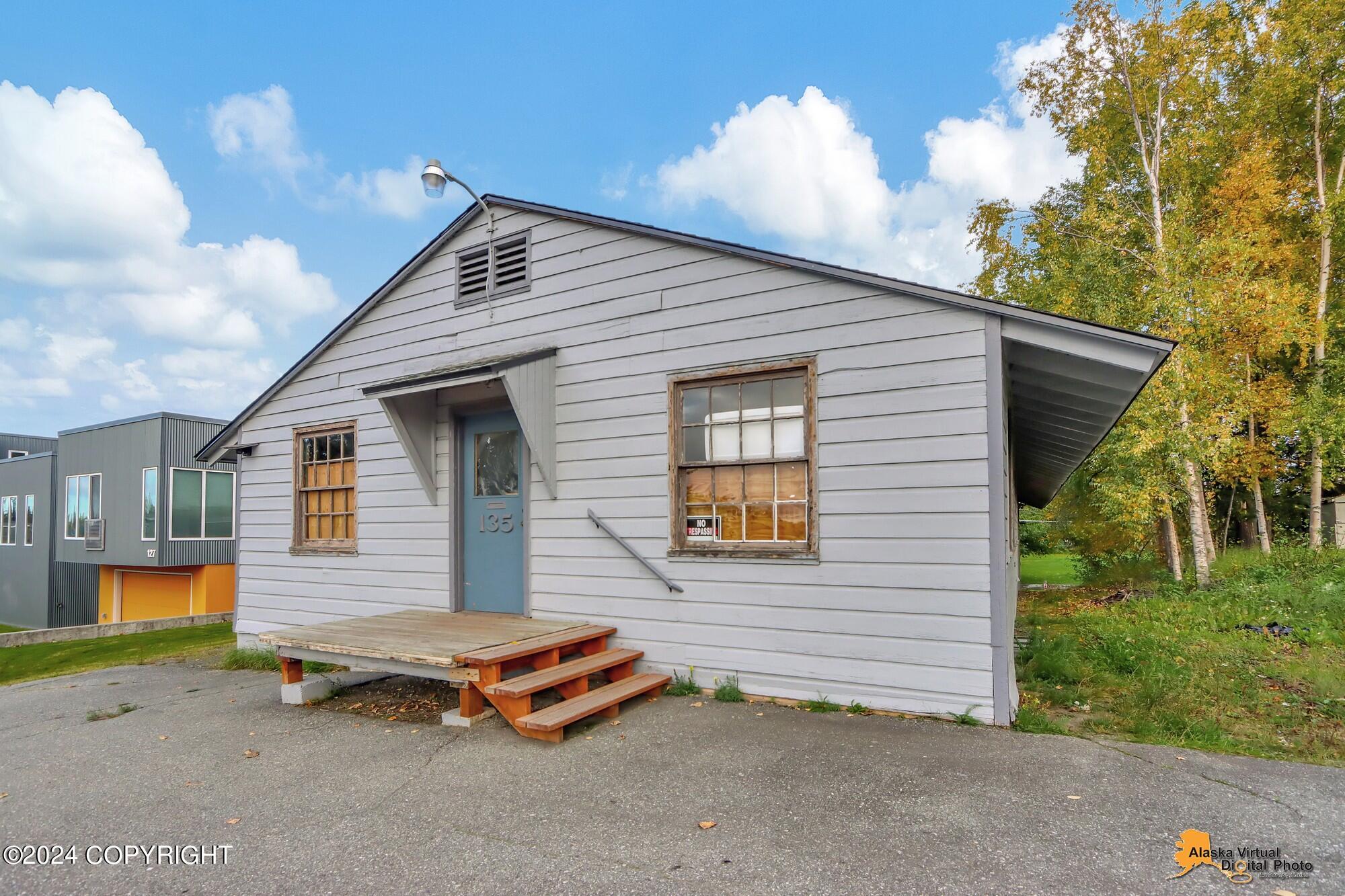 135 E 13th Avenue