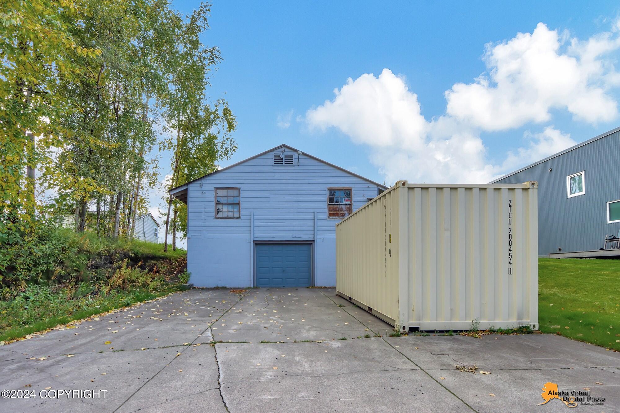 135 E 13th Avenue