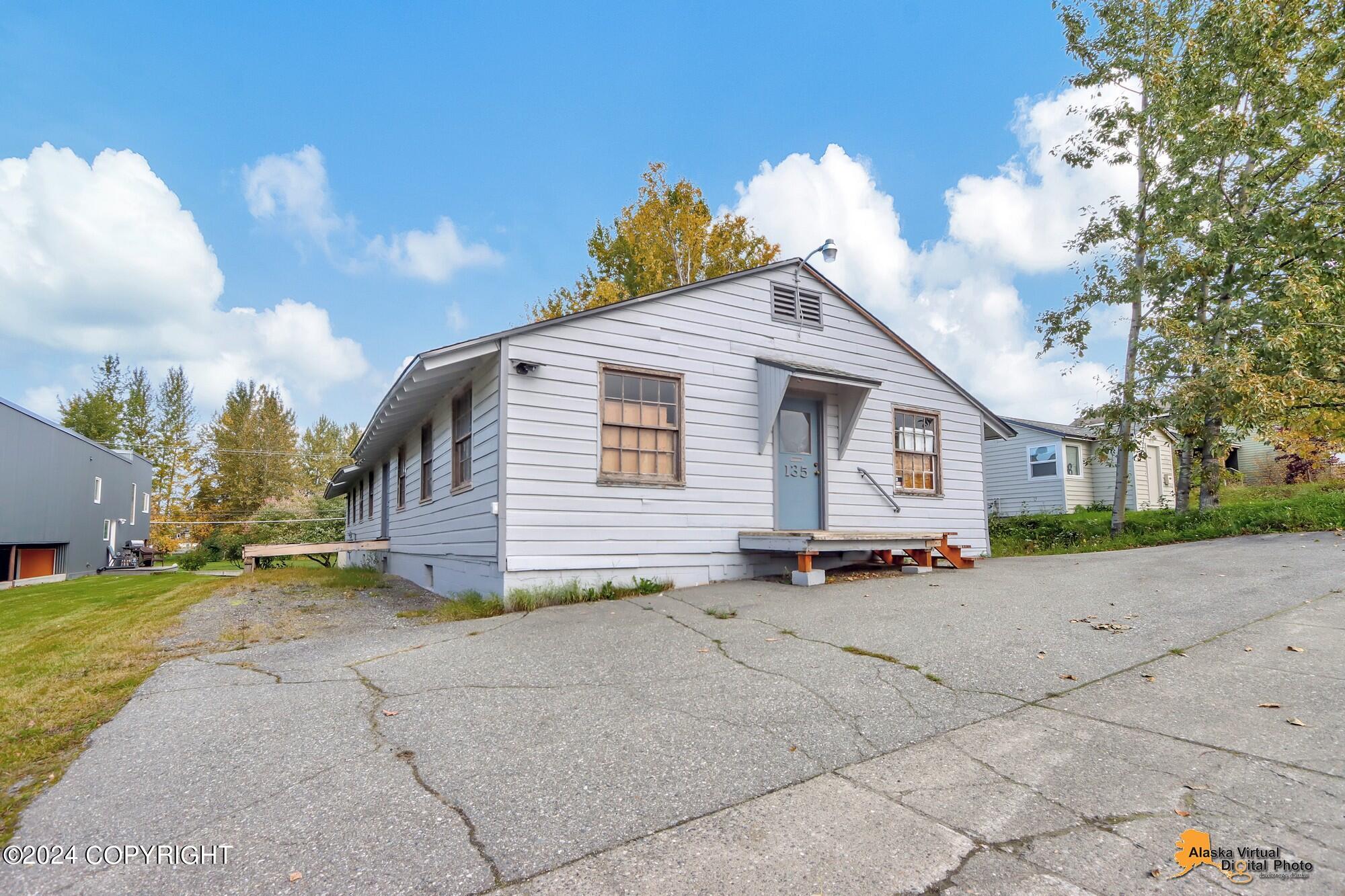 135 E 13th Avenue
