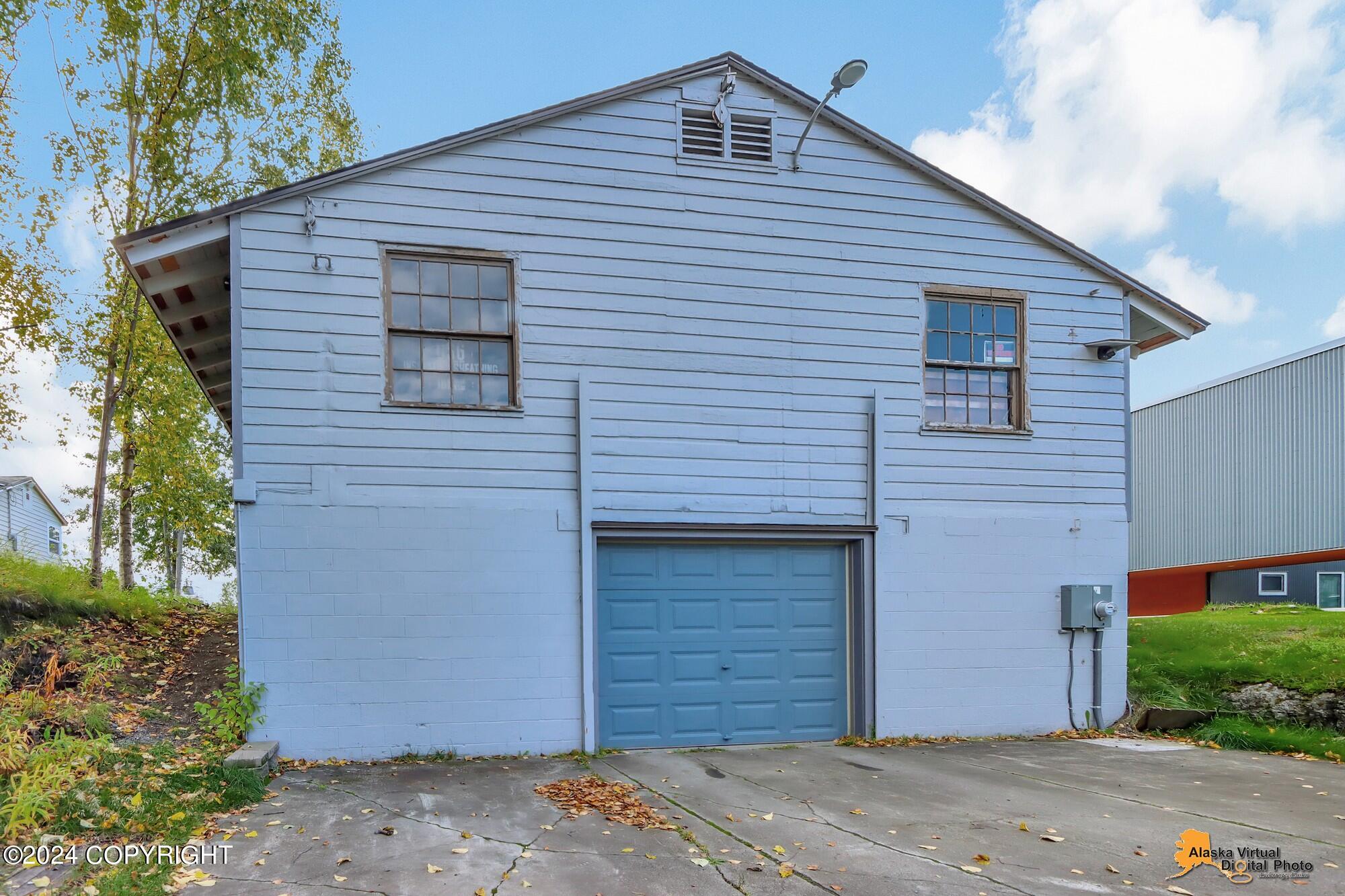 135 E 13th Avenue