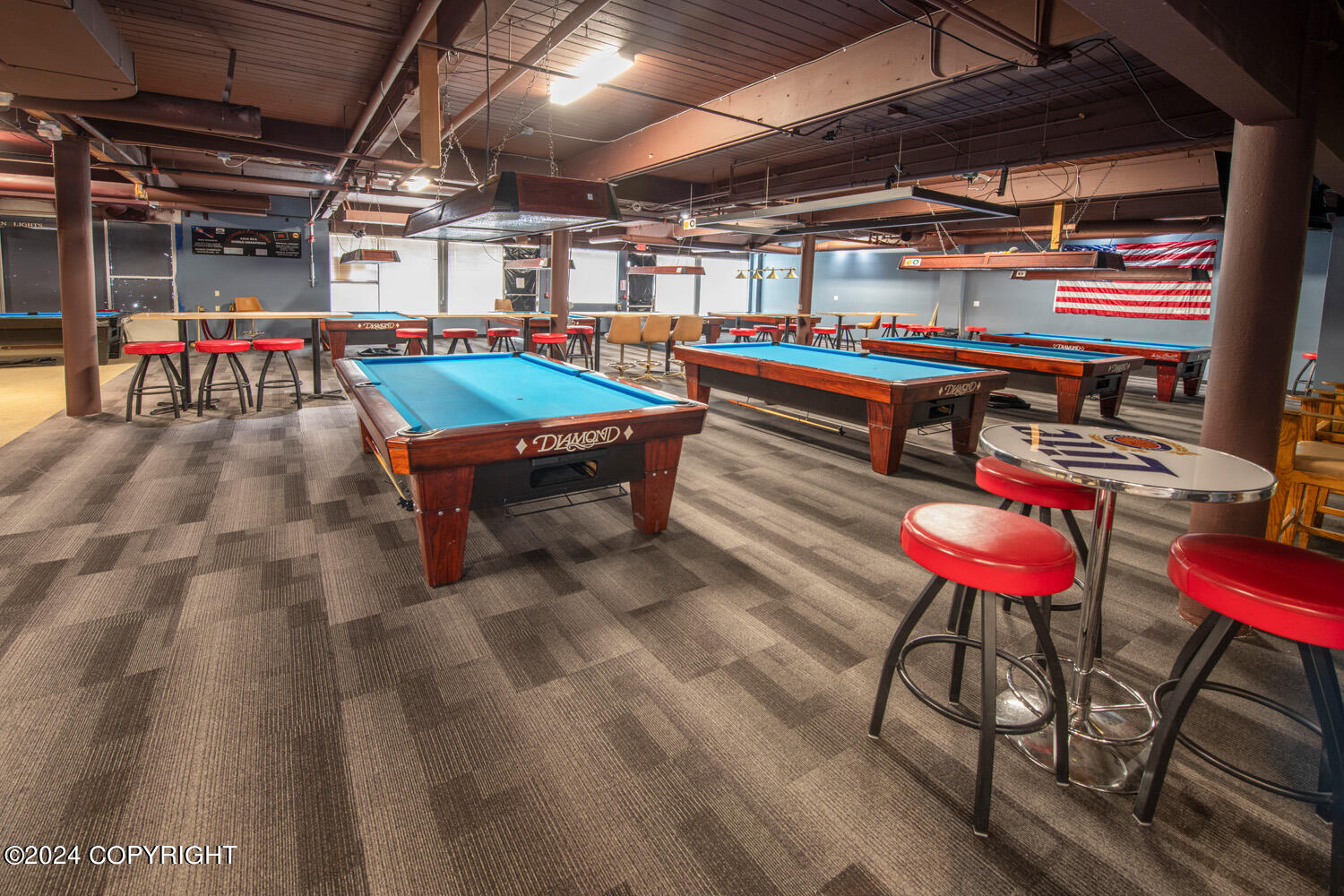 903 W Northern Lights Boulevard