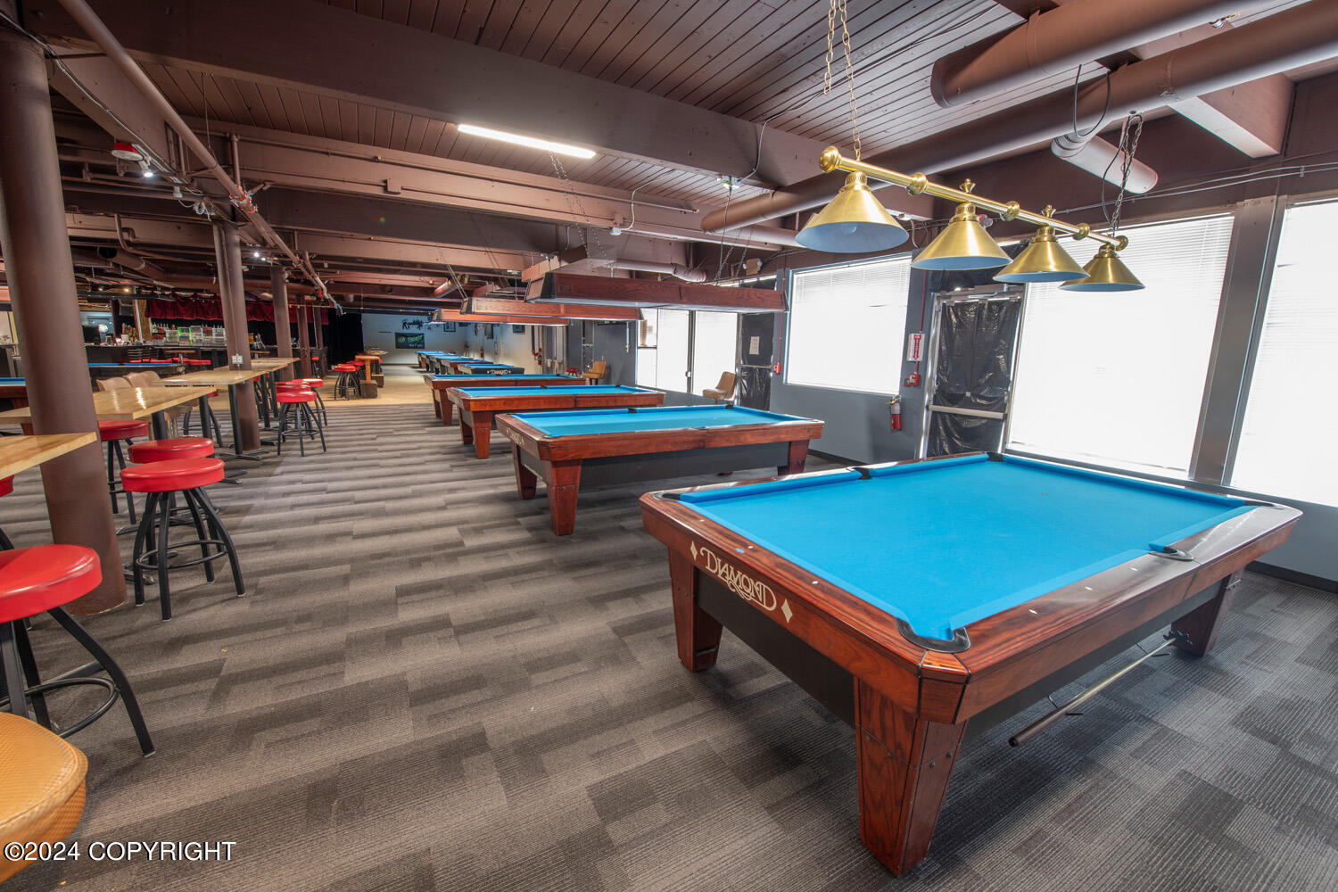 903 W Northern Lights Boulevard