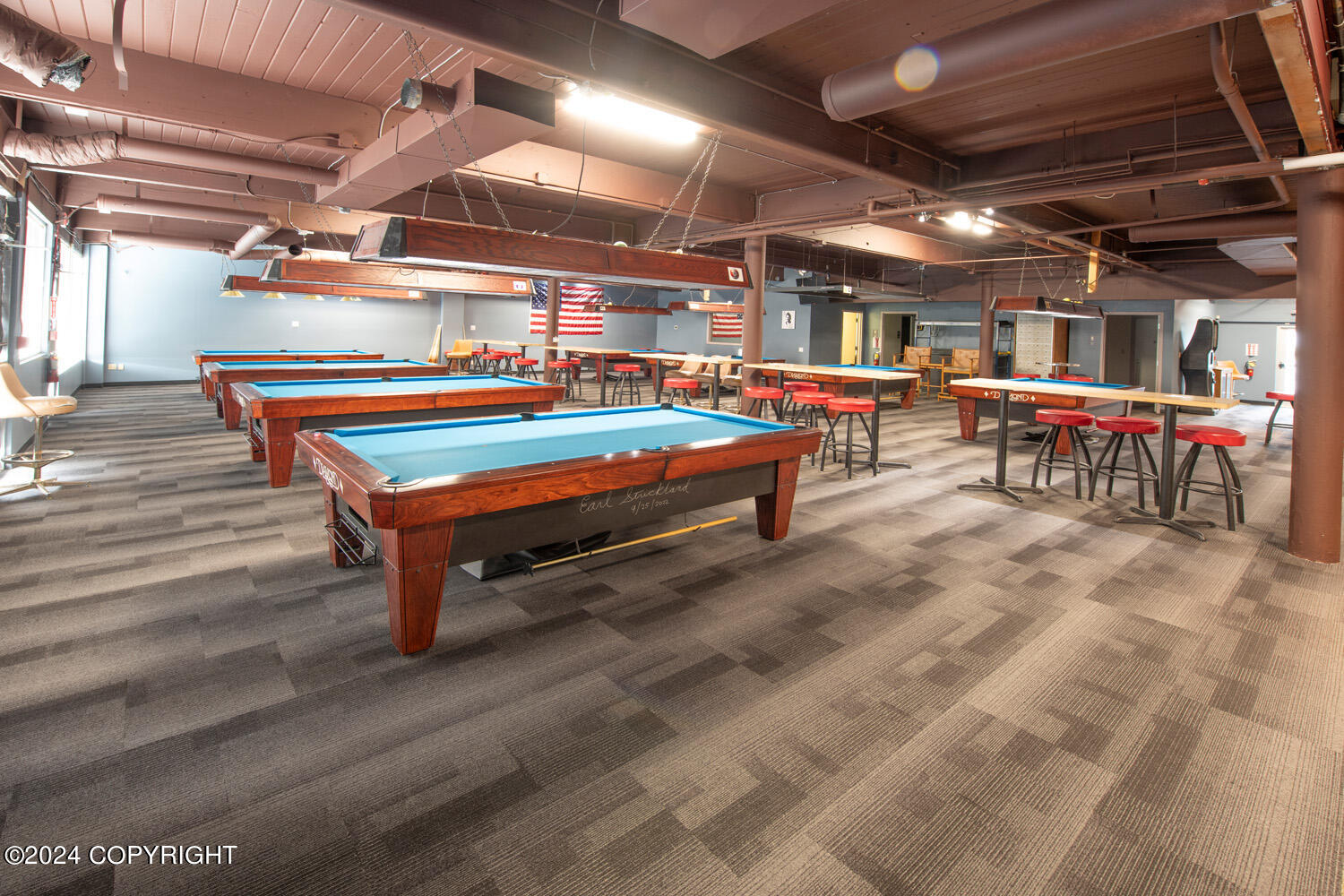 903 W Northern Lights Boulevard