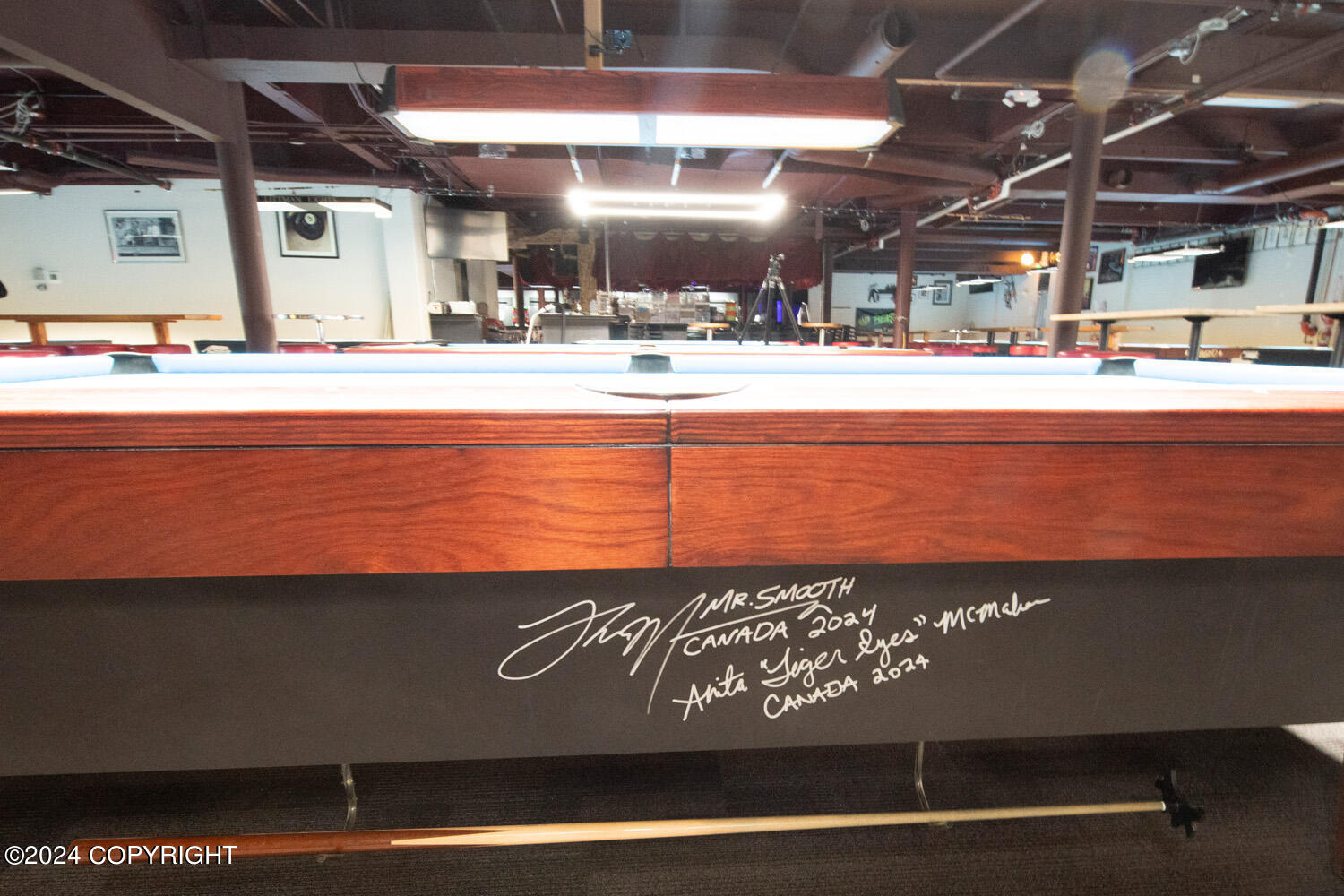 903 W Northern Lights Boulevard