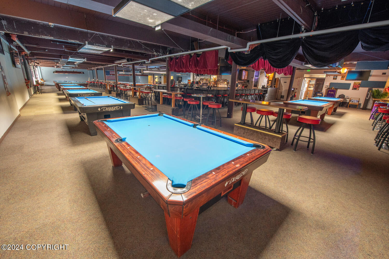 903 W Northern Lights Boulevard