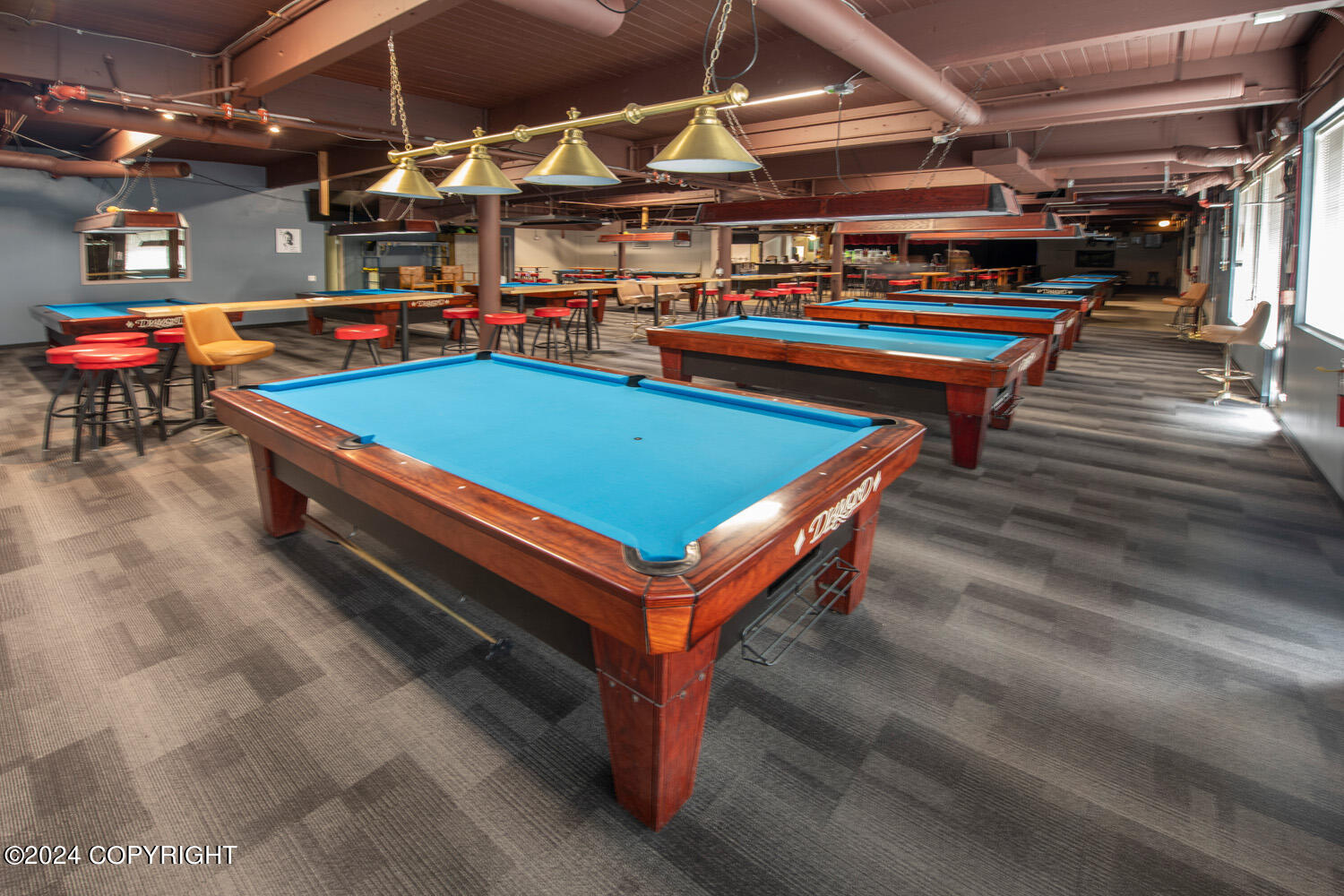 903 W Northern Lights Boulevard