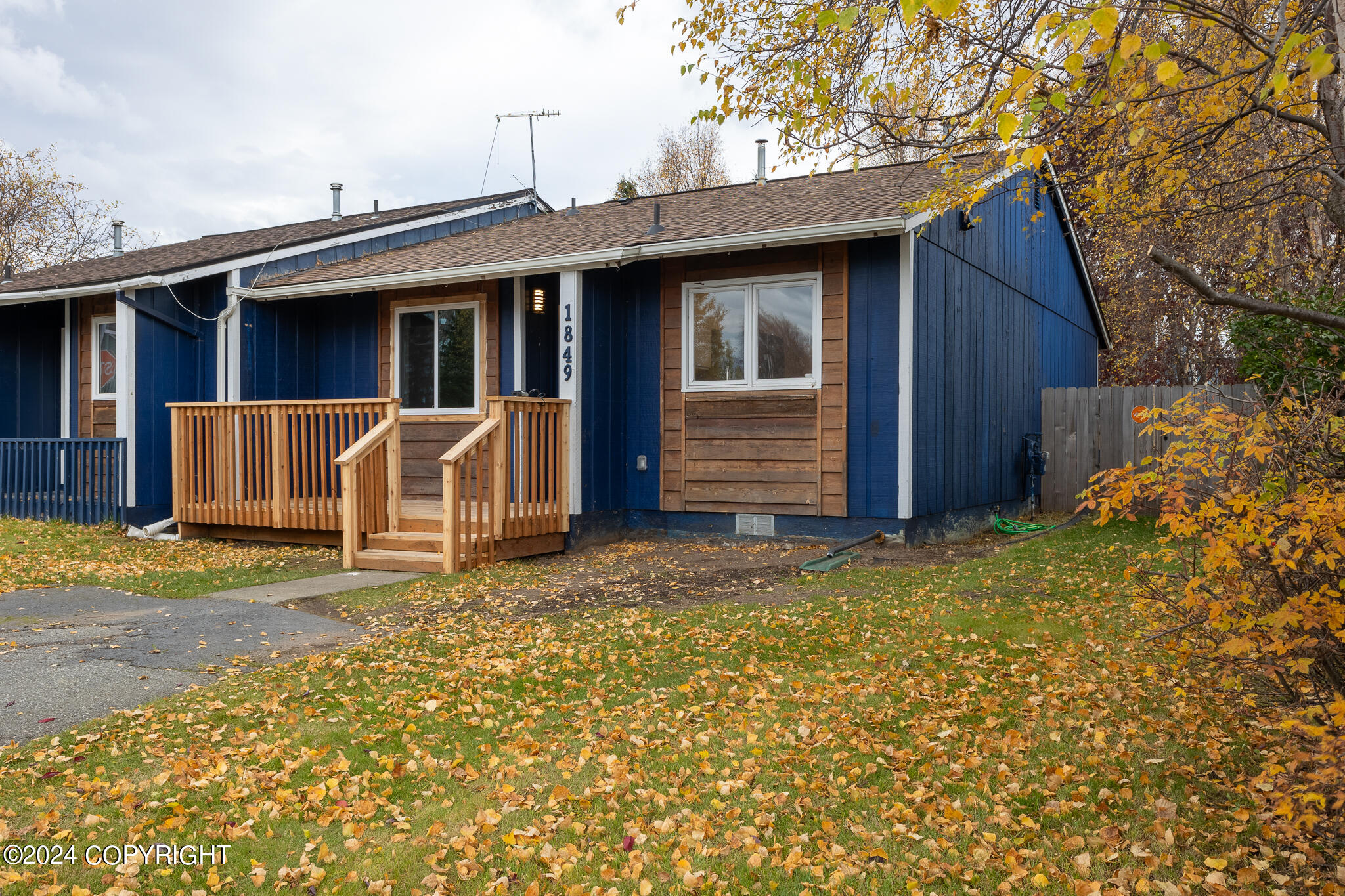 1849 Bellevue Loop