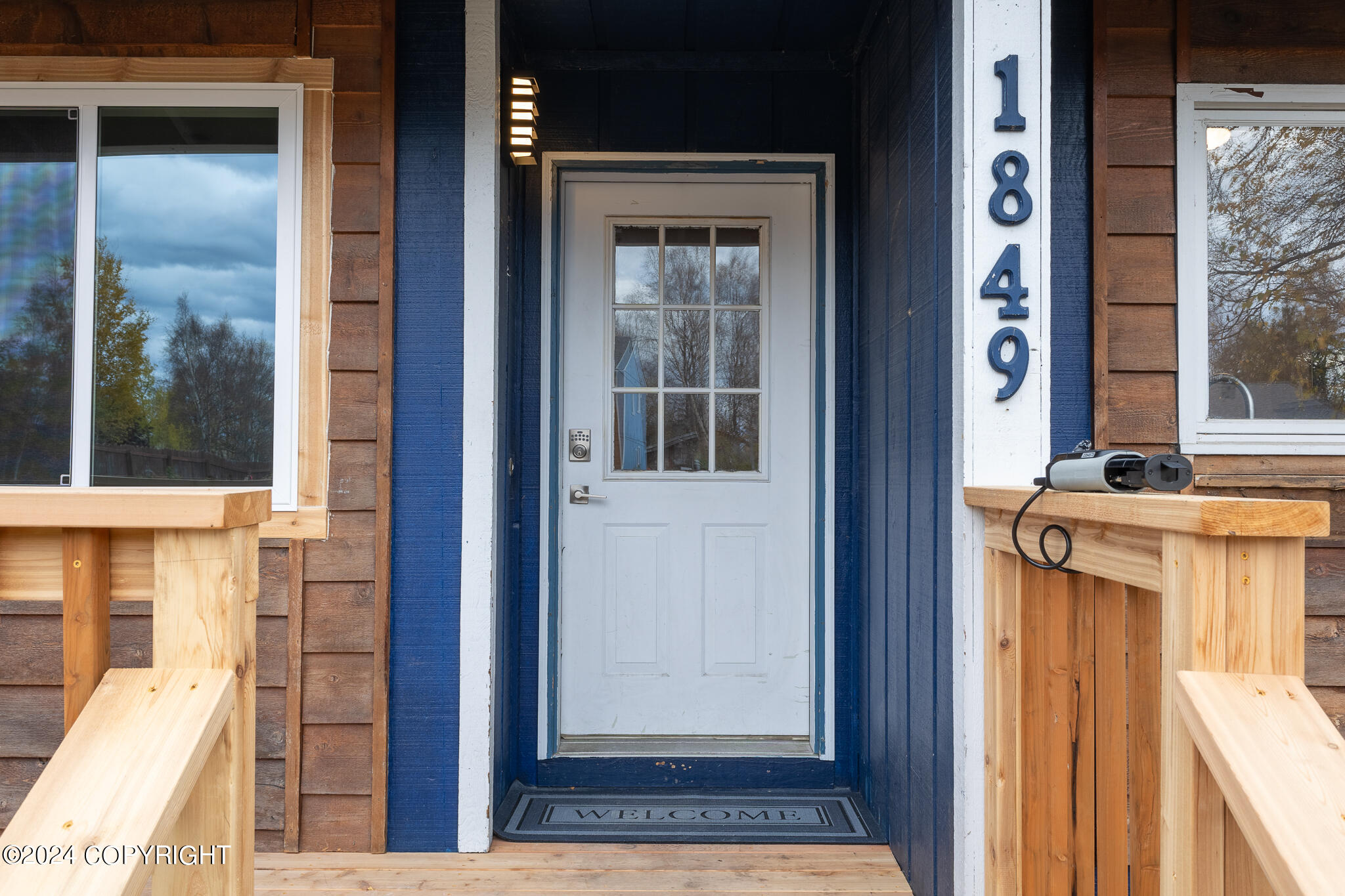1849 Bellevue Loop