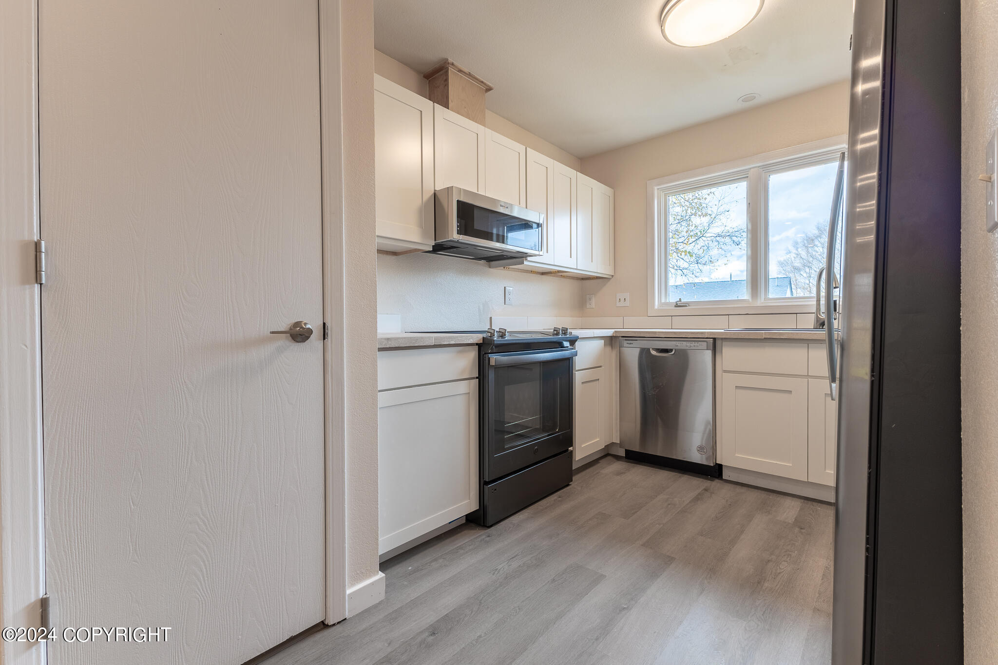 1849 Bellevue Loop