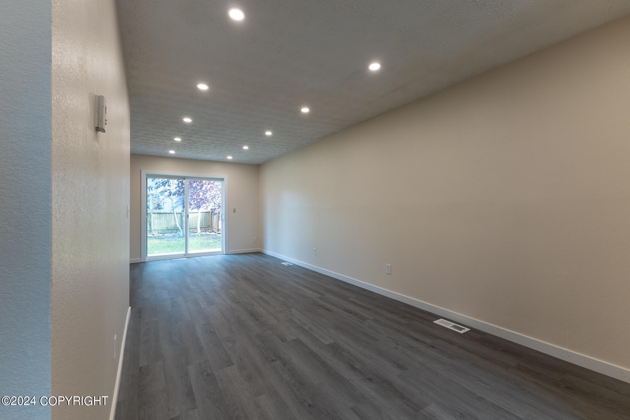 1849 Bellevue Loop