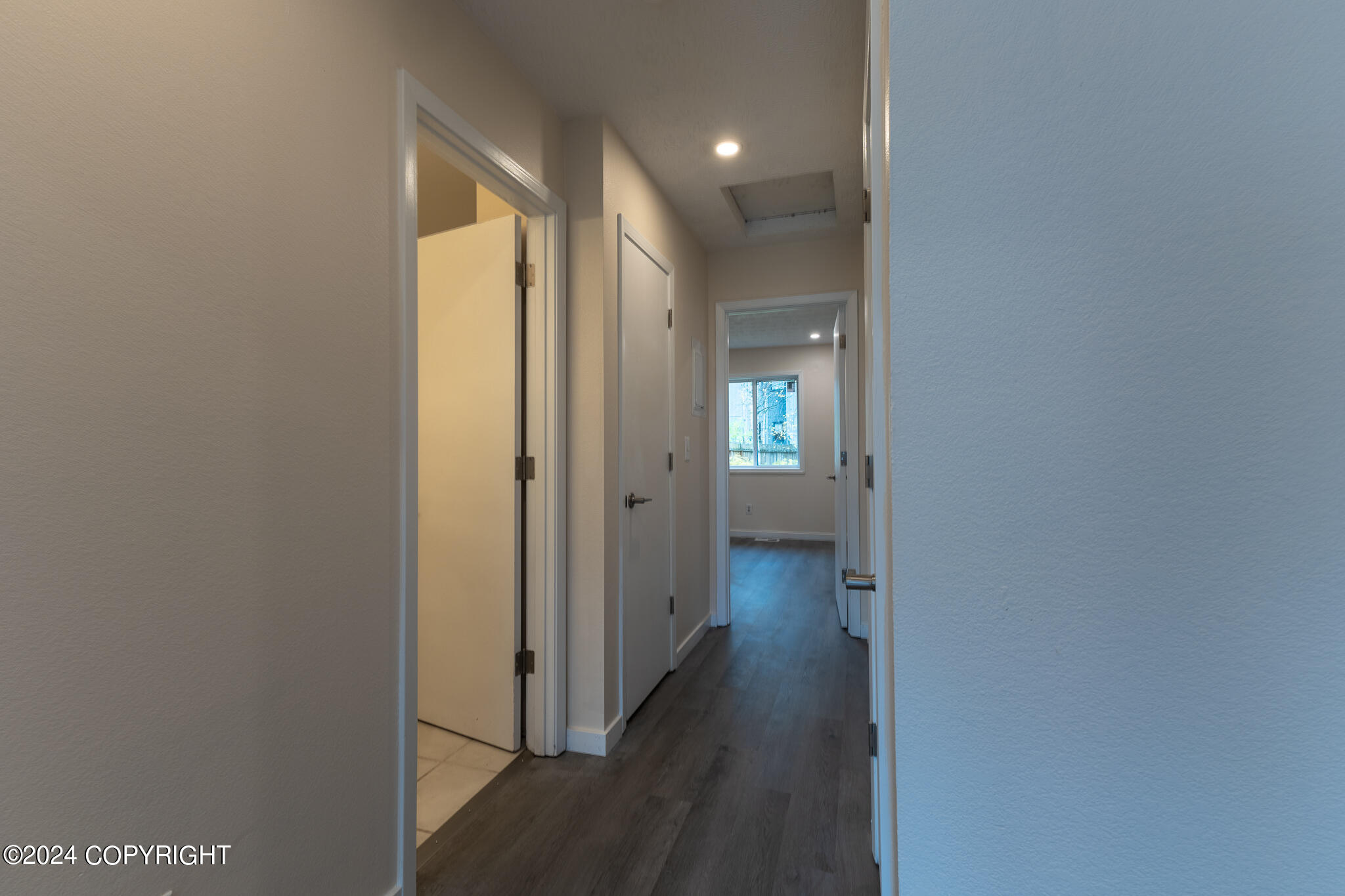 1849 Bellevue Loop