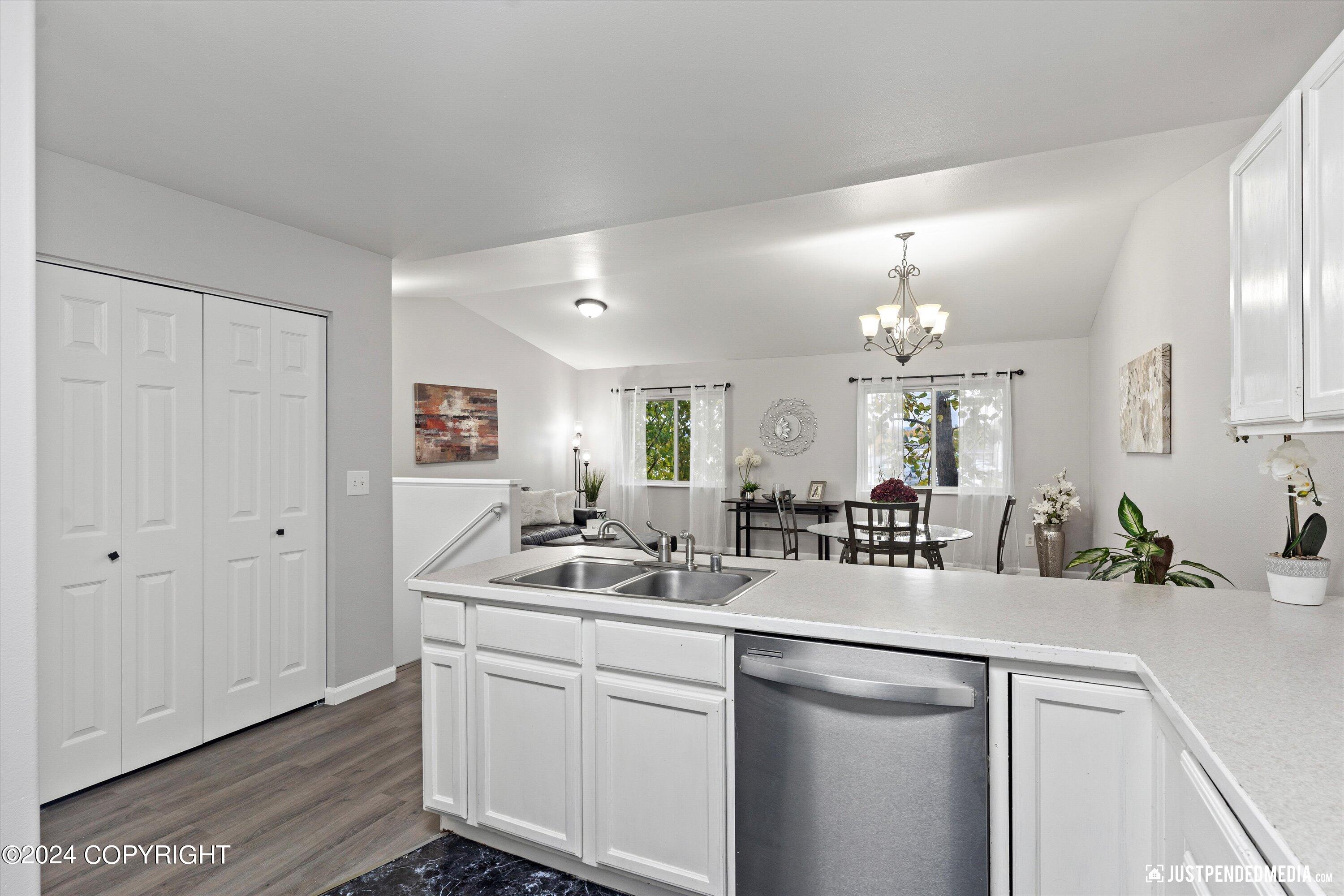 5686 Alora Loop