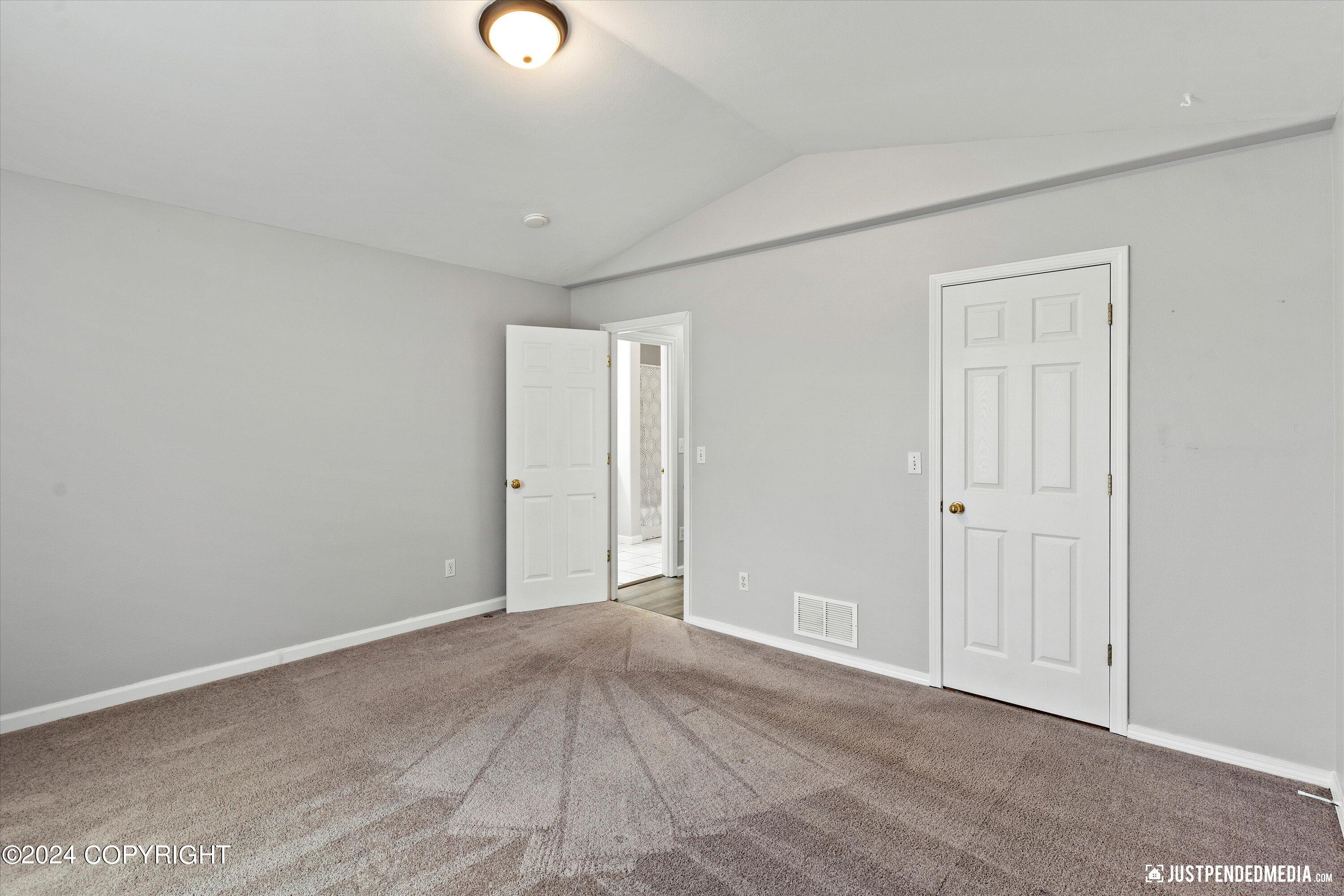 5686 Alora Loop