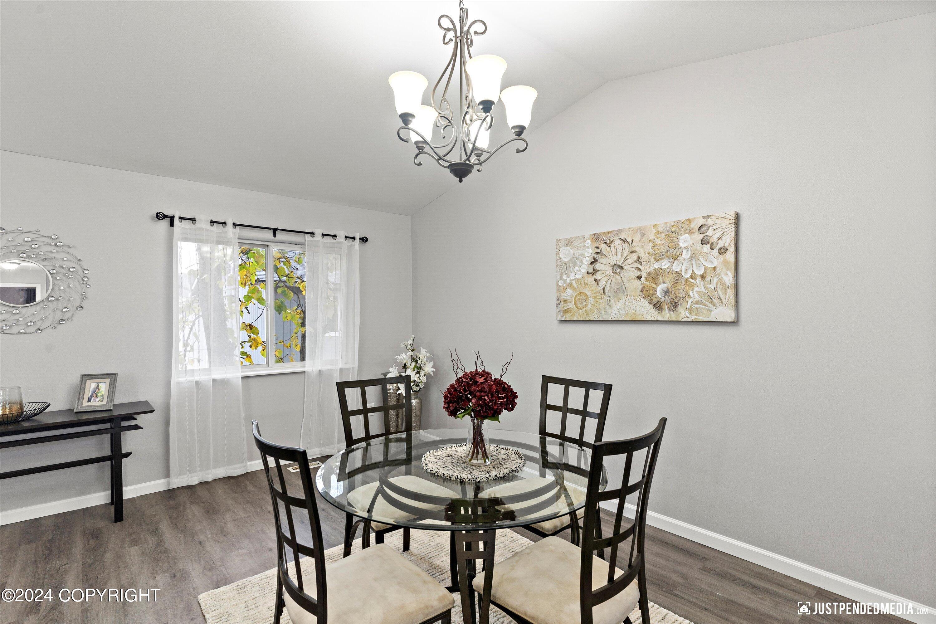 5686 Alora Loop