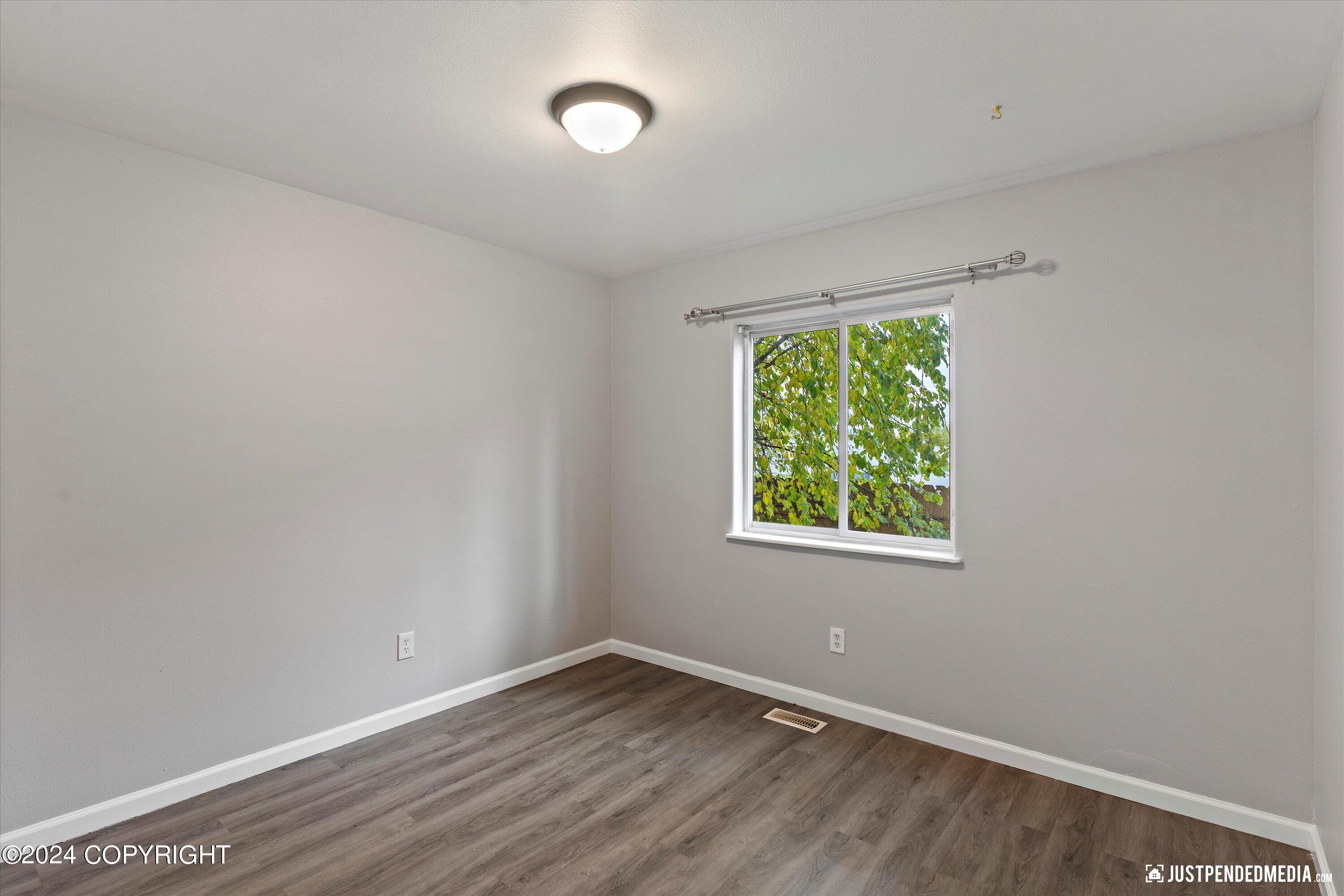 5686 Alora Loop