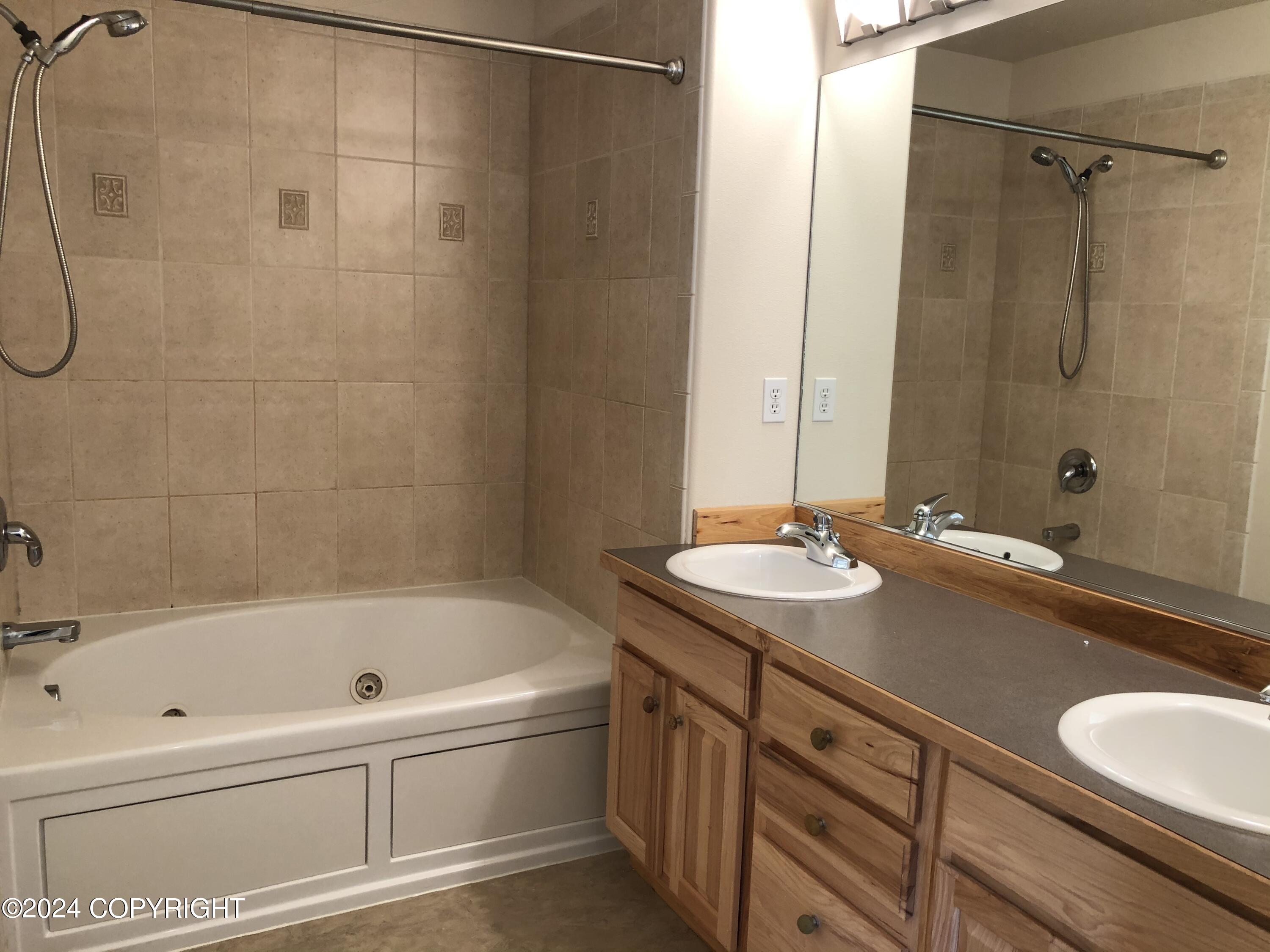 2810 Discovery Bay Drive