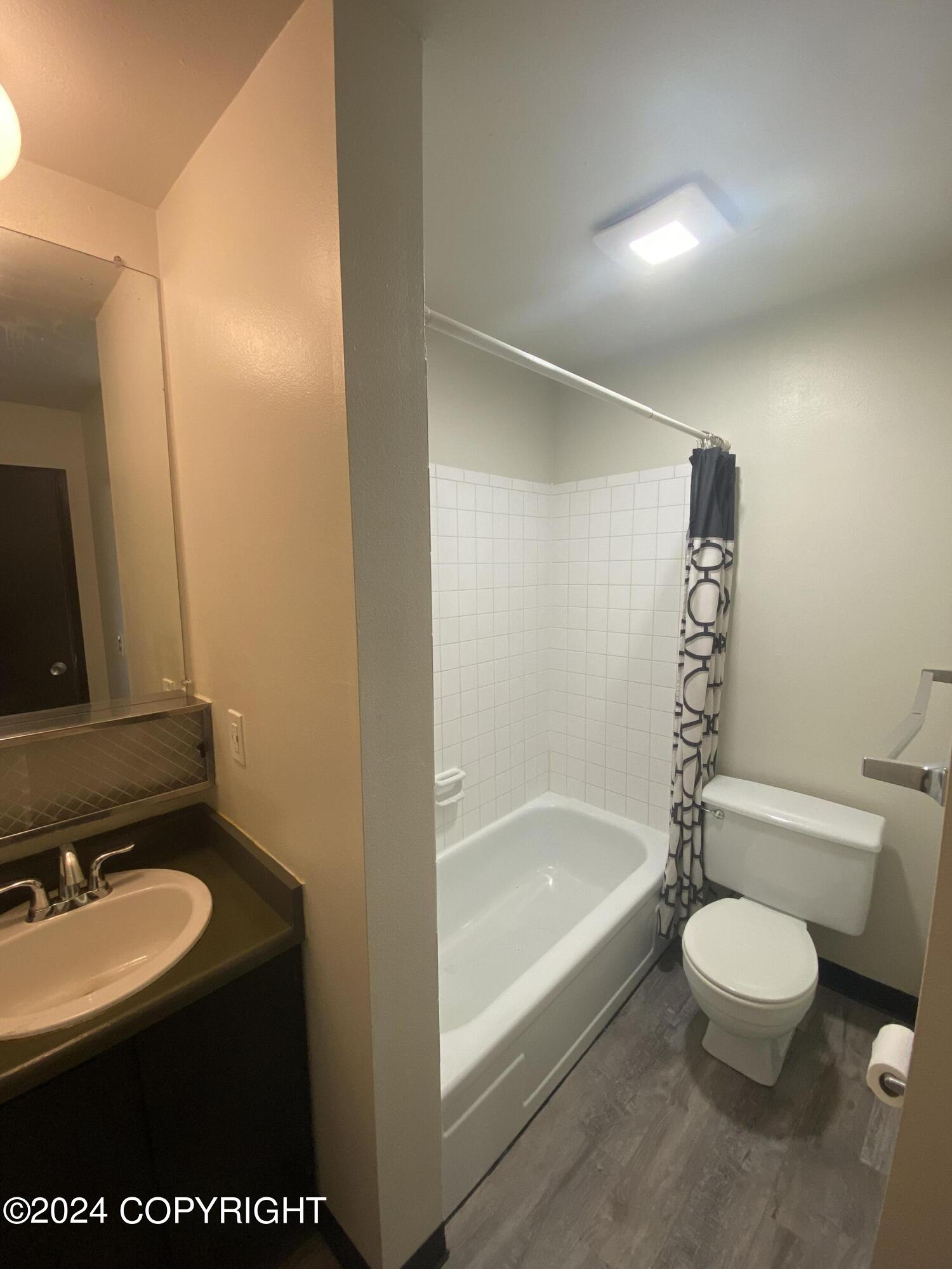 4620 Reka Drive # B12 Unit: #B12