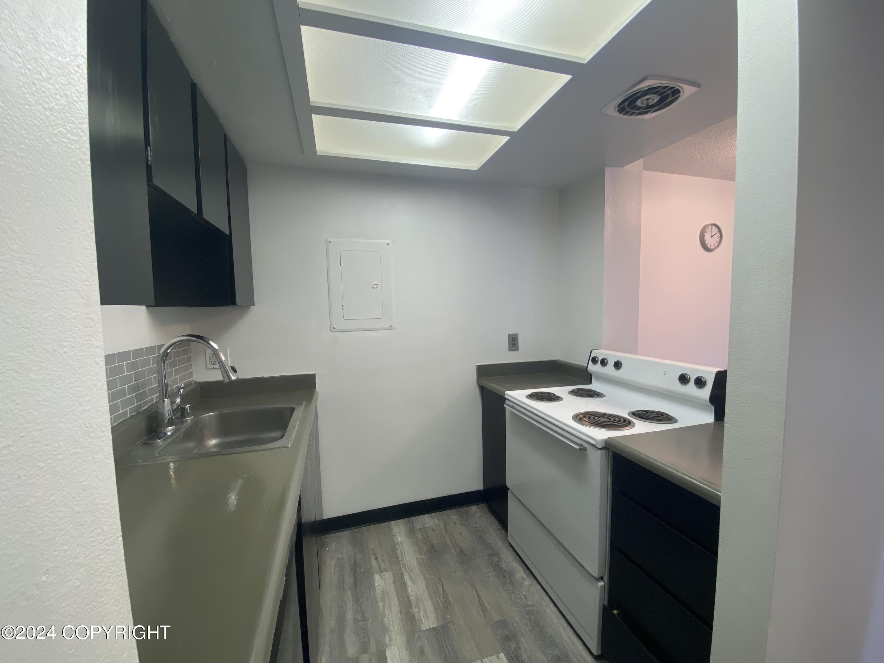 4620 Reka Drive # B12 Unit: #B12