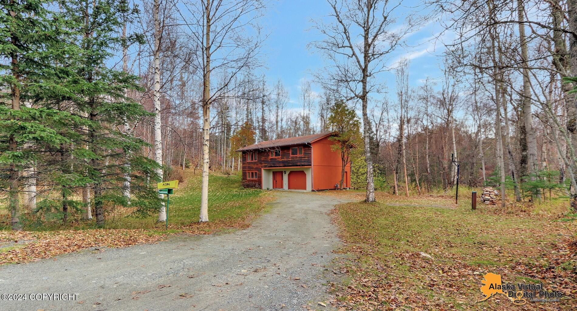 1505 N Golden Hills Drive