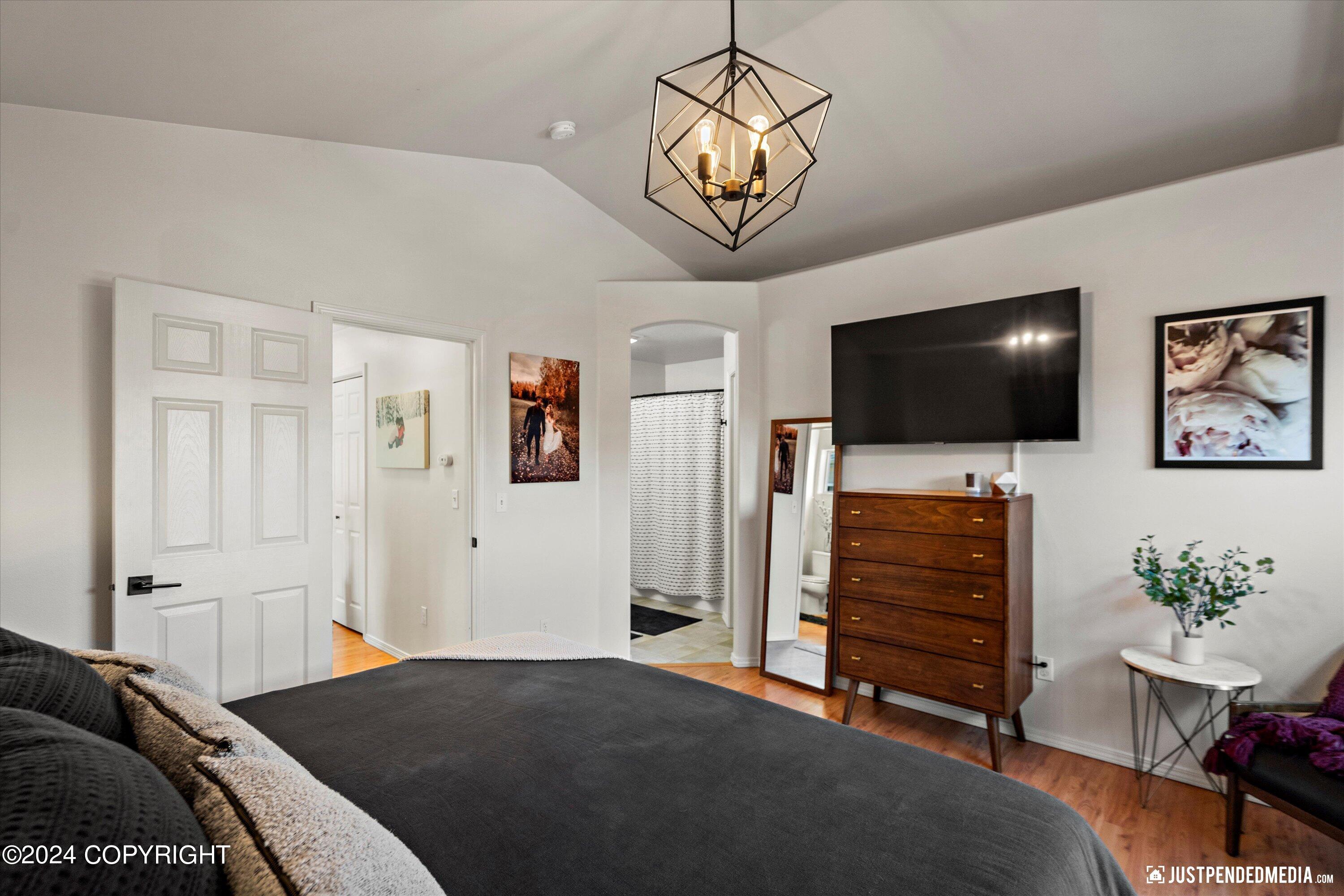 10909 Solitude Circle