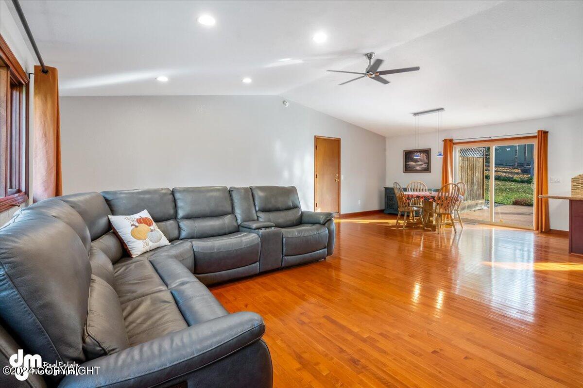 17138 Santa Maria Drive