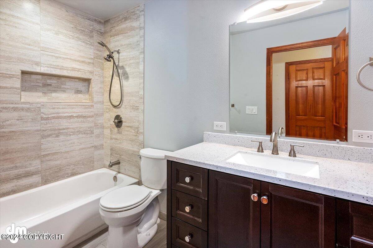 17138 Santa Maria Drive