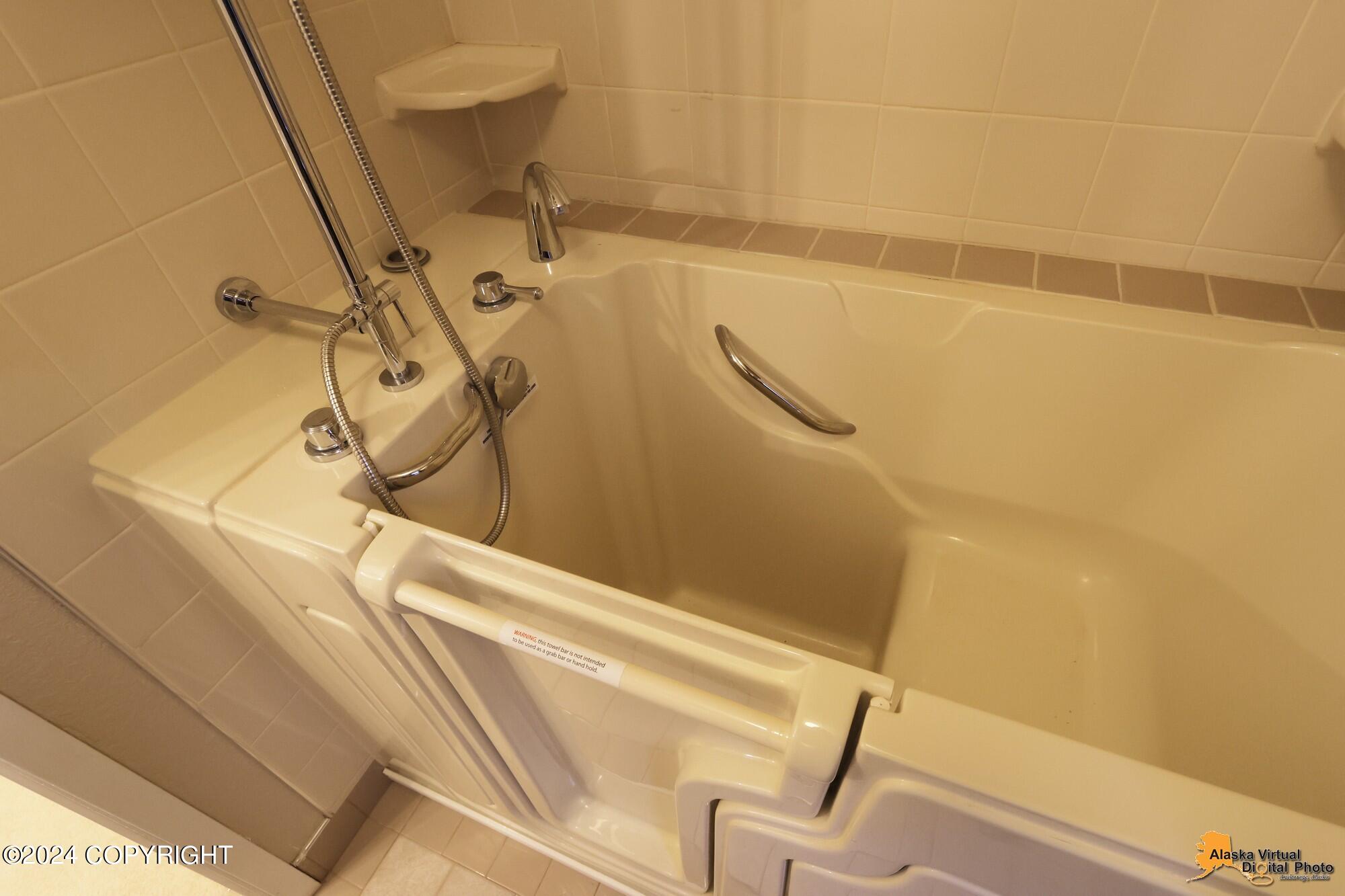 13351 Ginpole Circle