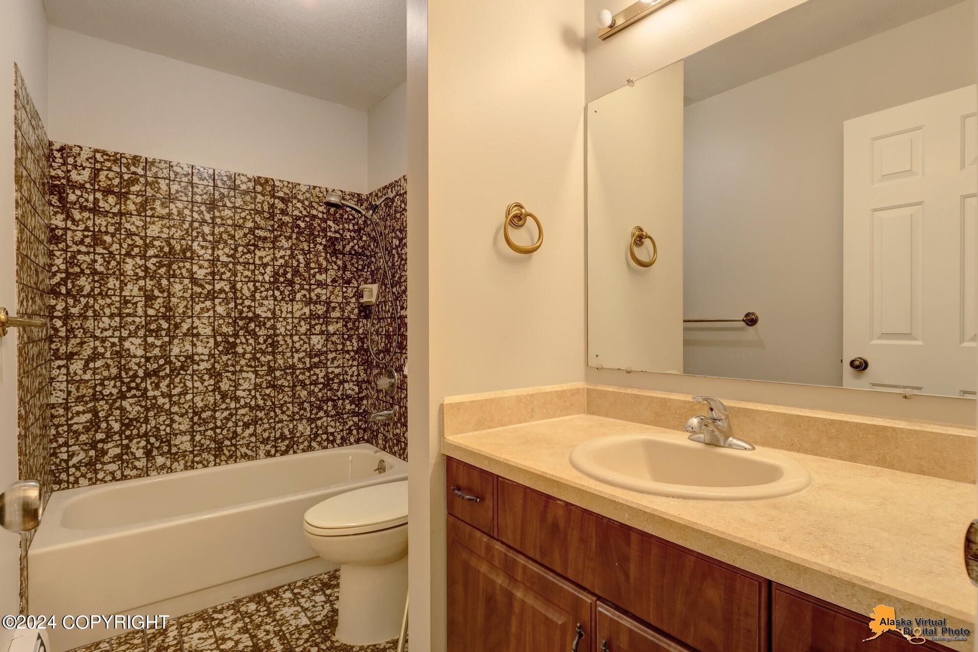 13351 Ginpole Circle