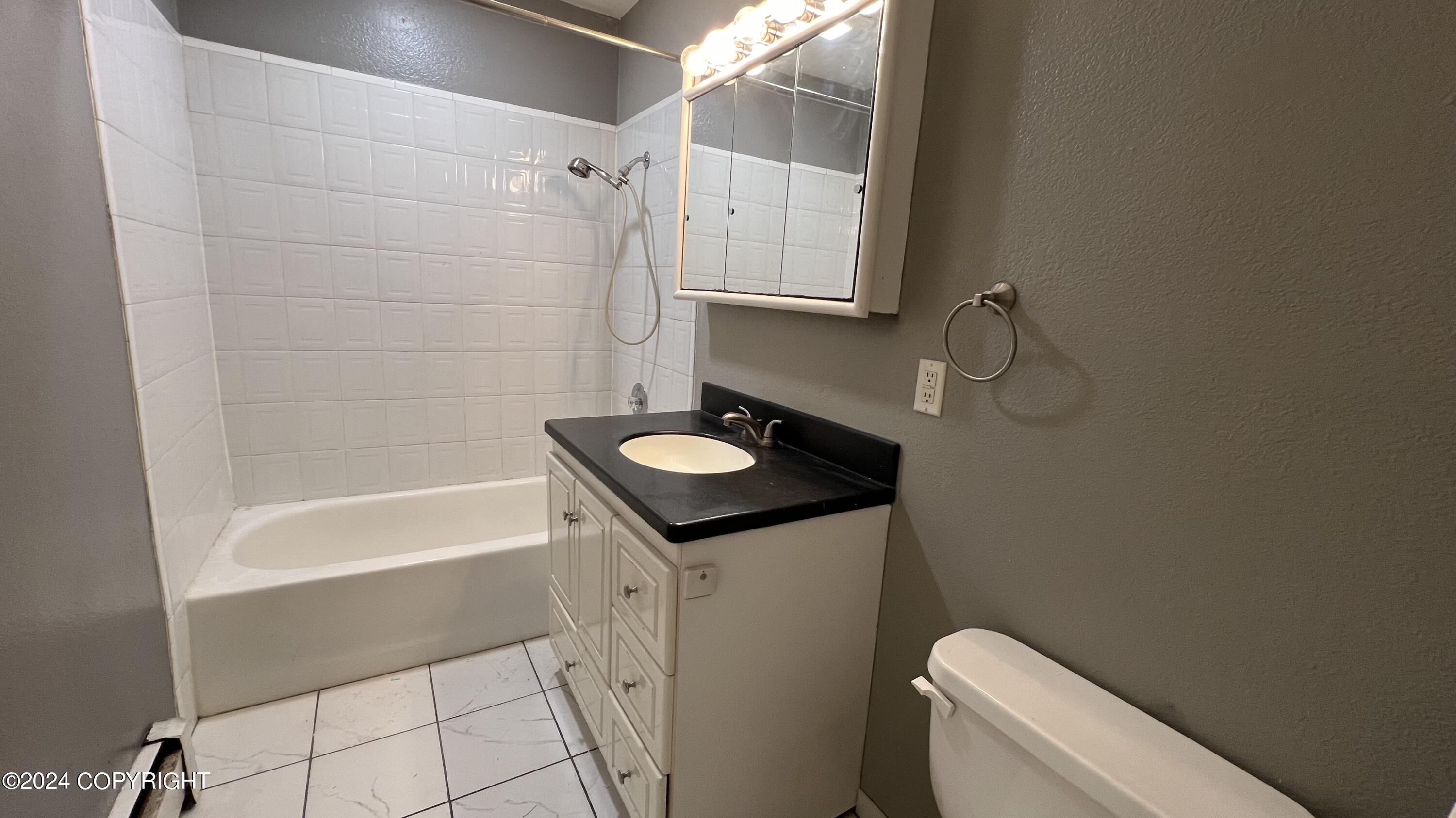 8240 Barnett Drive # 2 Unit: #2