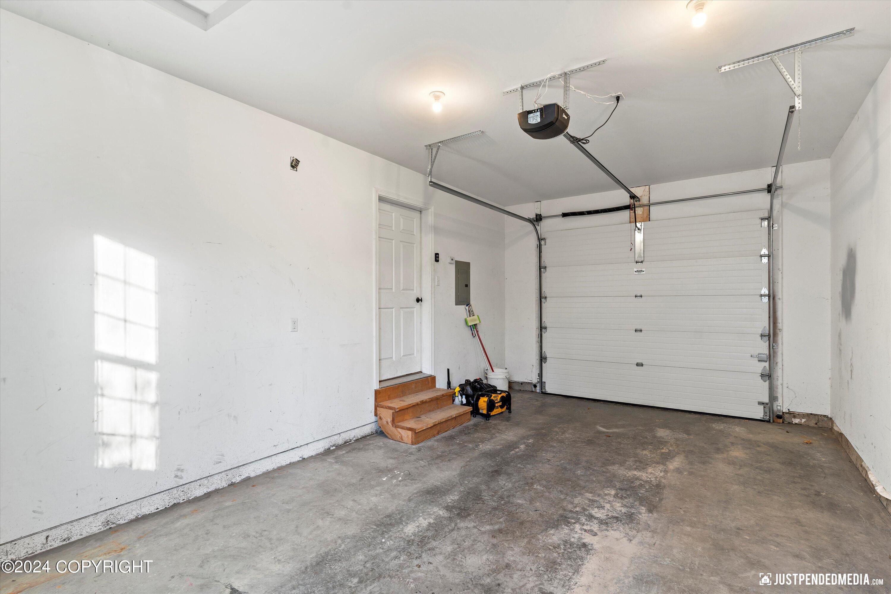 6588 W Beverly Hills Circle