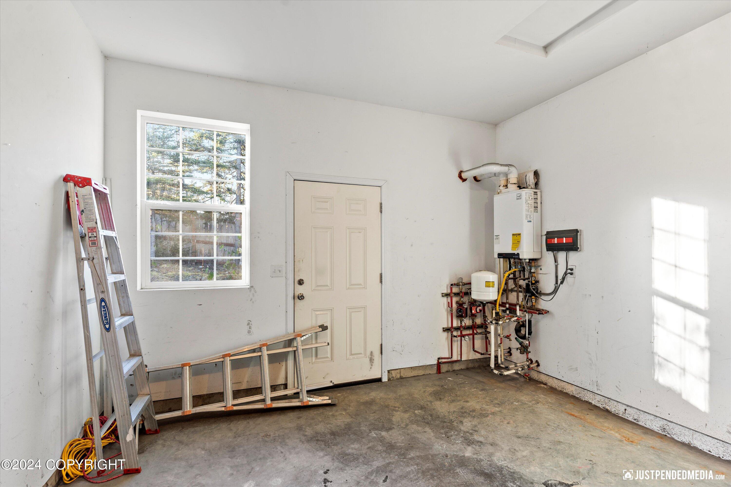 6588 W Beverly Hills Circle