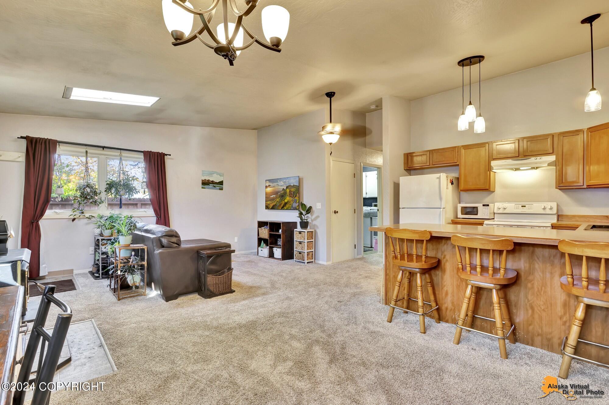 7701 Hill View Circle