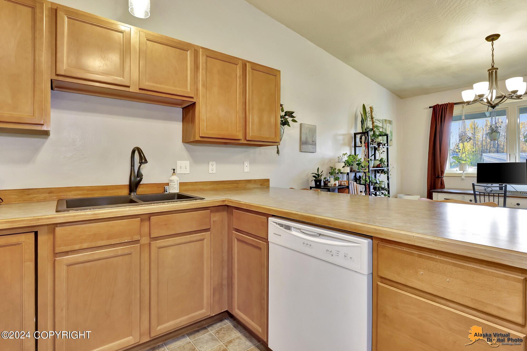 7701 Hill View Circle
