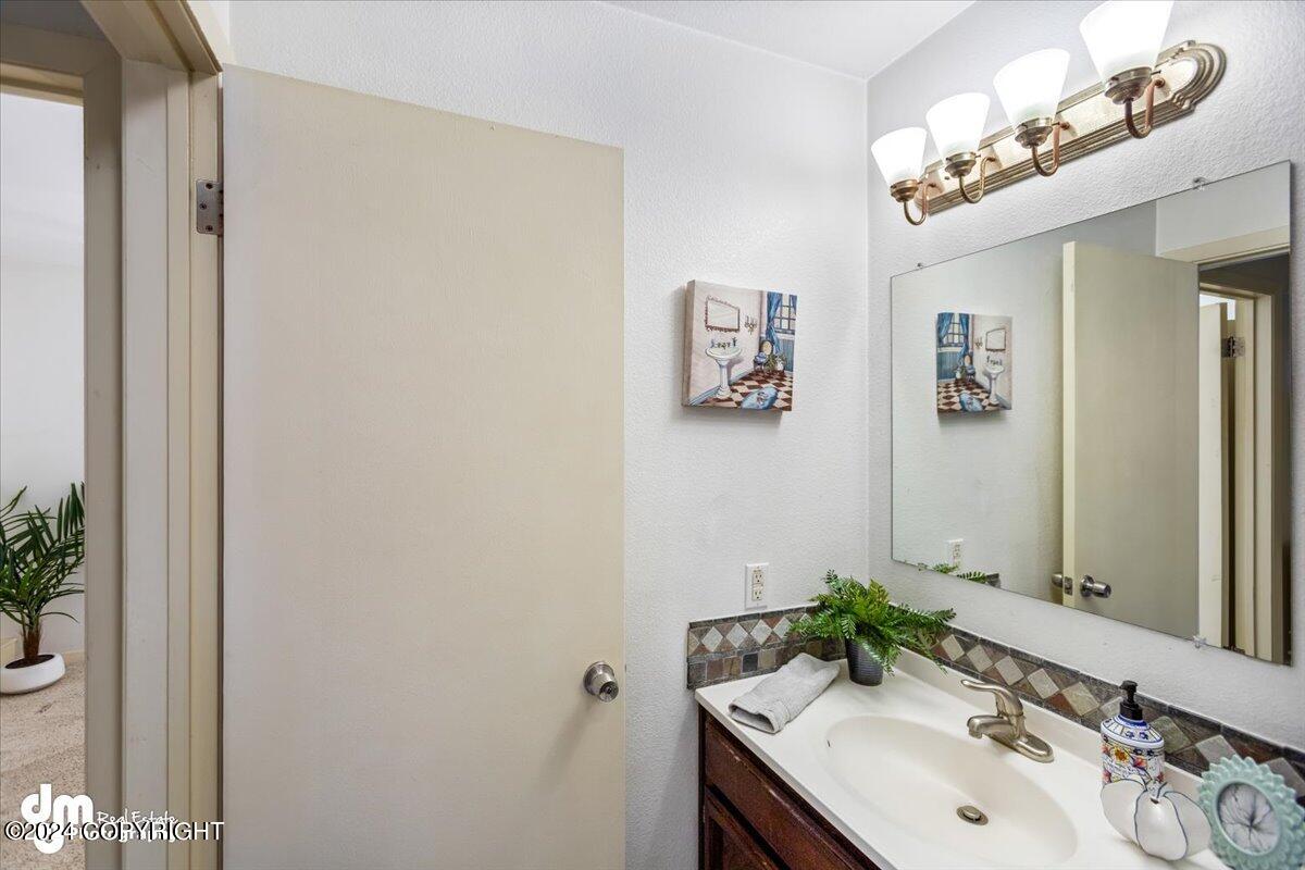 211 McCarrey Street # 18B Unit: I-18B