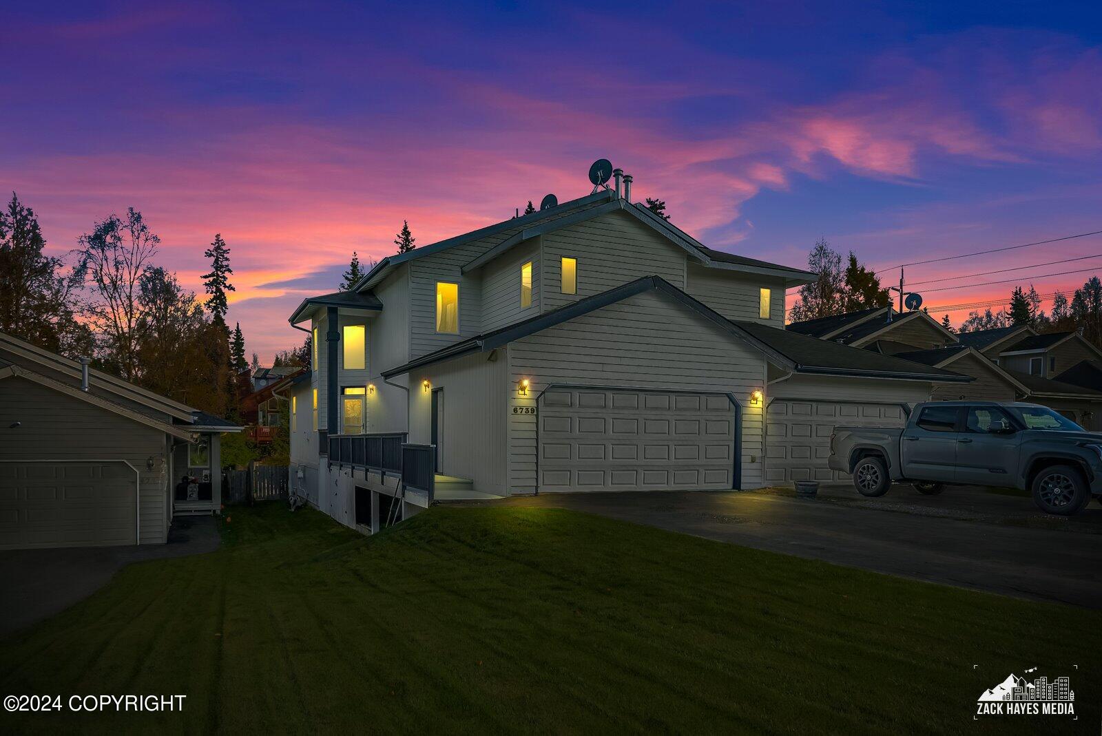 6739 Delong Landing Circle