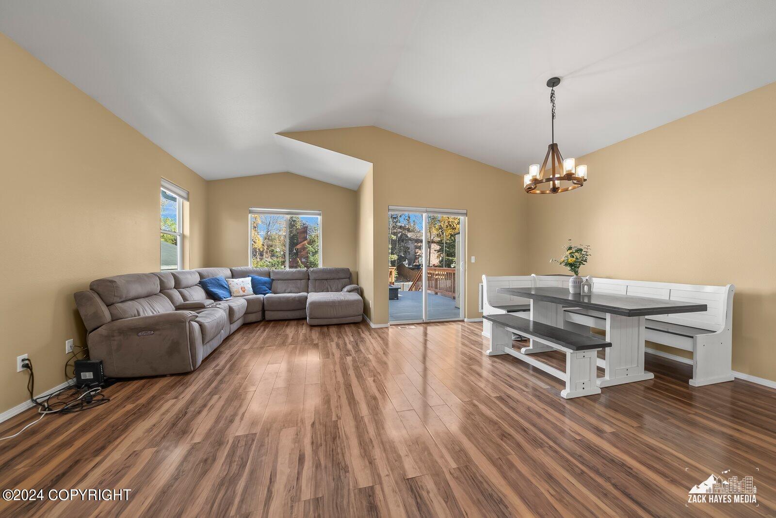 6739 Delong Landing Circle