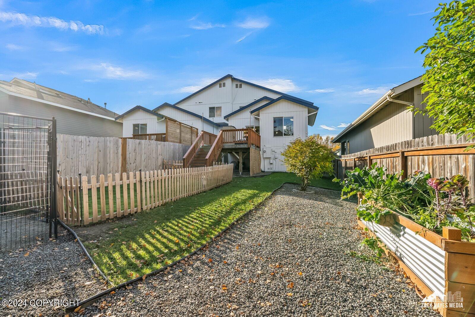 6739 Delong Landing Circle