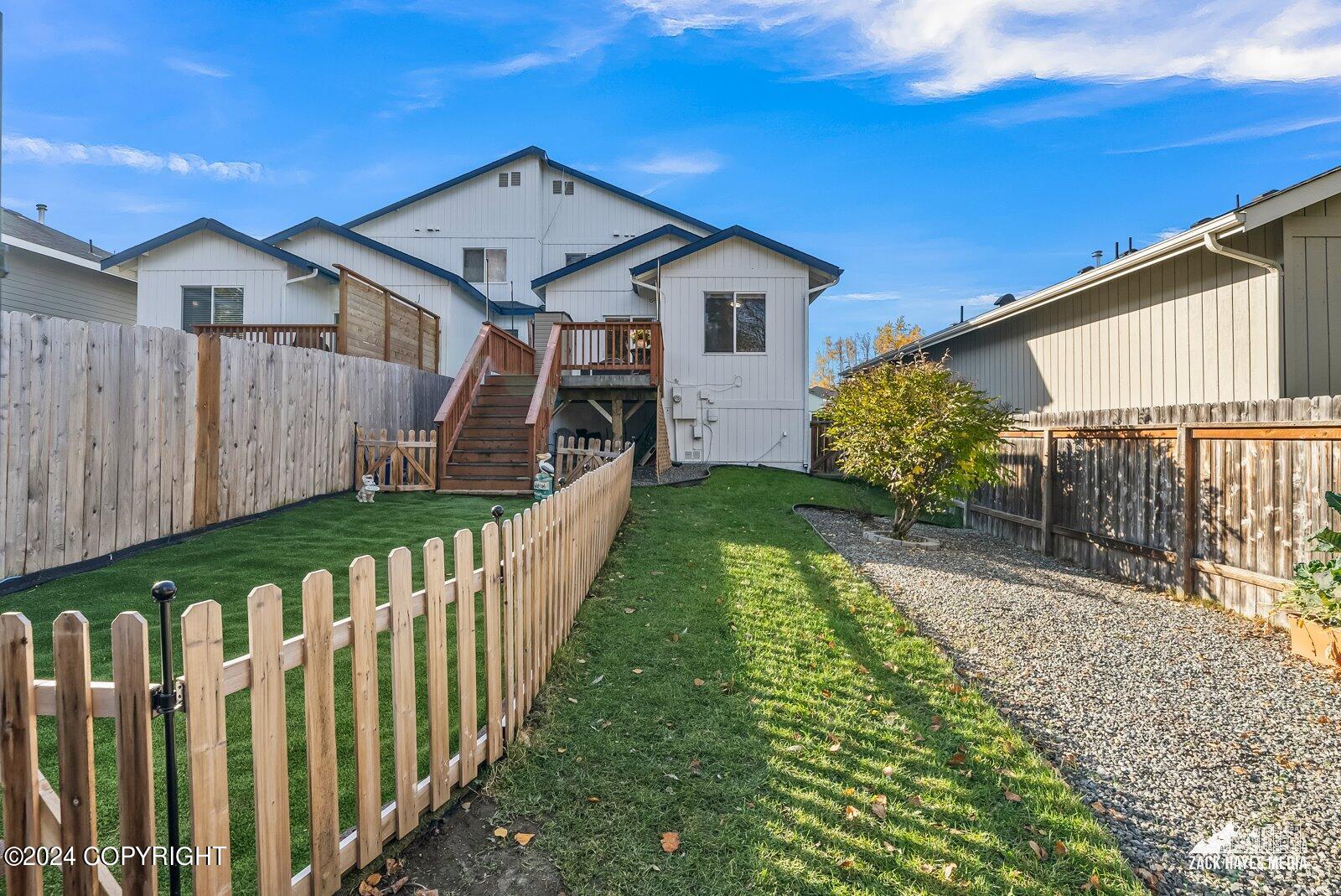 6739 Delong Landing Circle