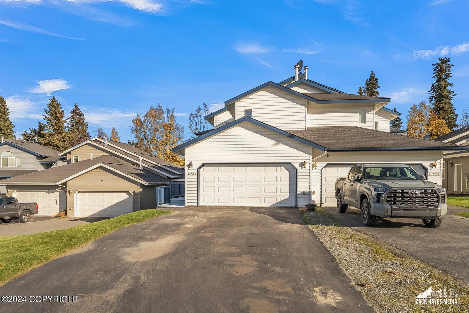 6739 Delong Landing Circle