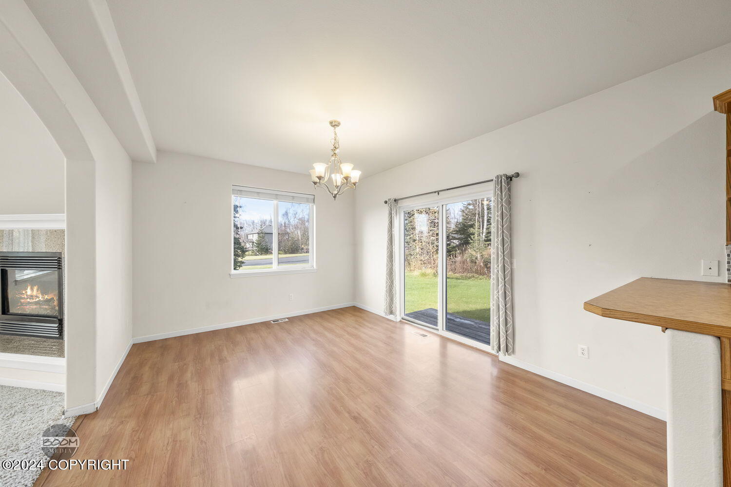 2650 W Discovery Loop