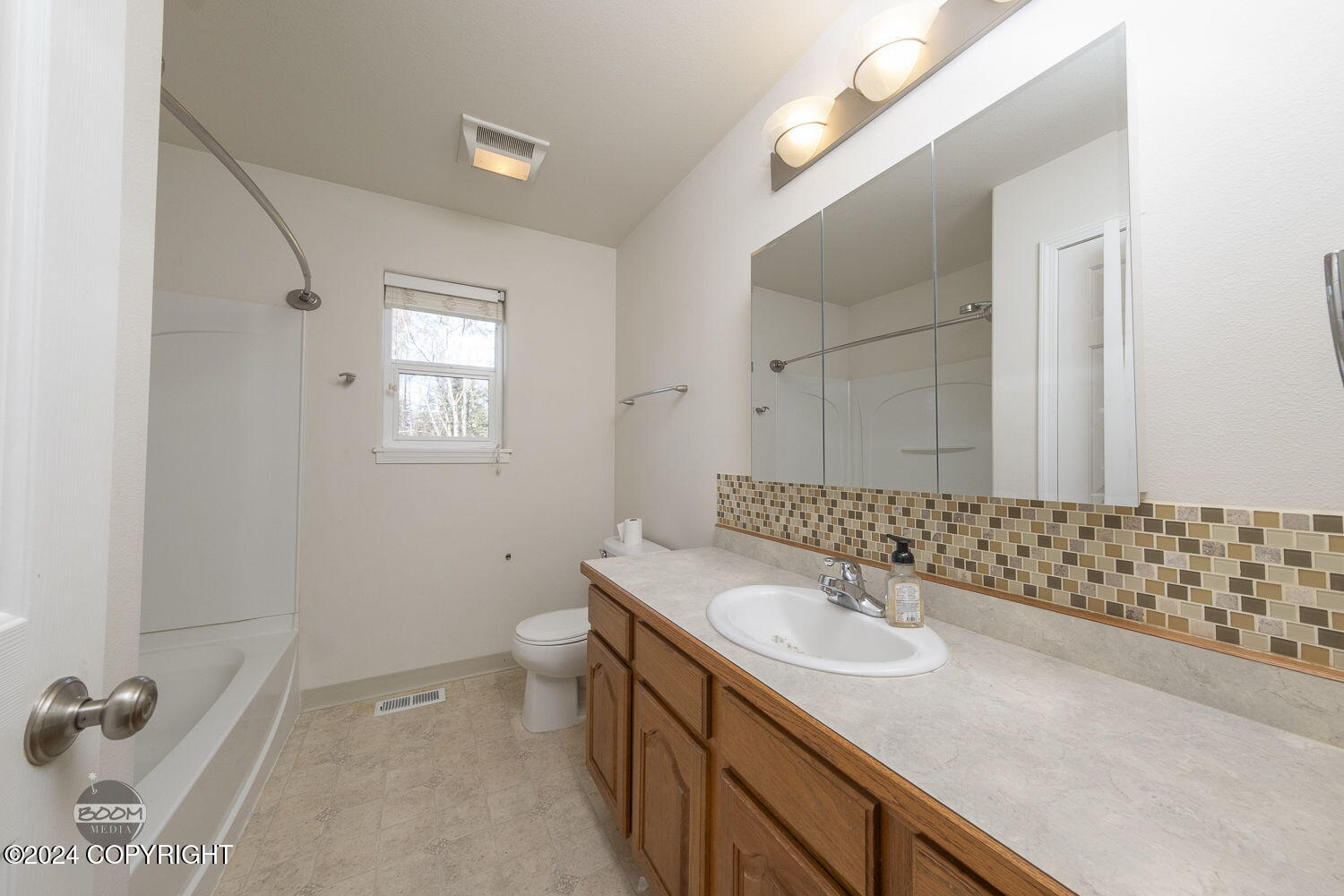 2650 W Discovery Loop