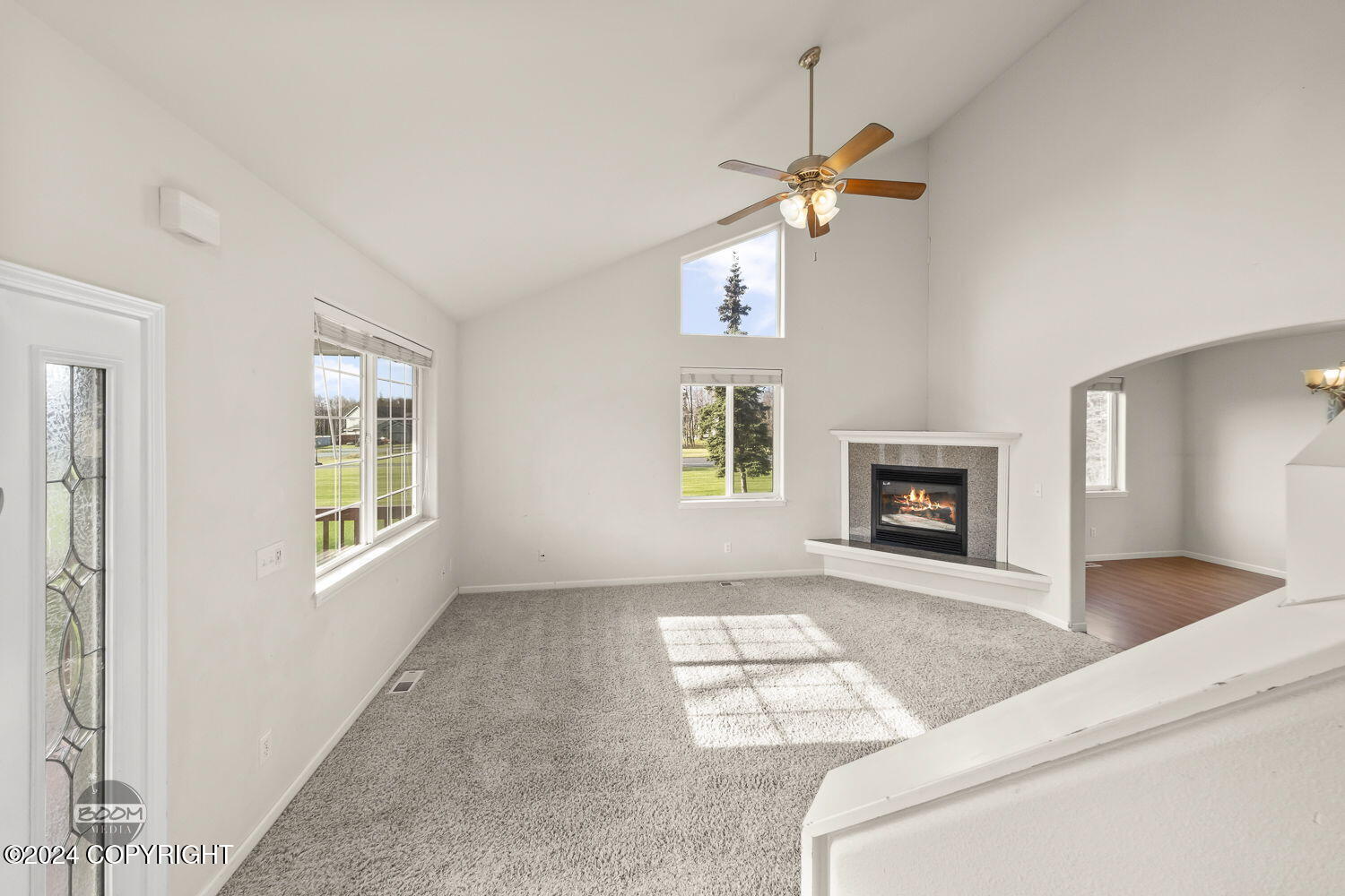 2650 W Discovery Loop