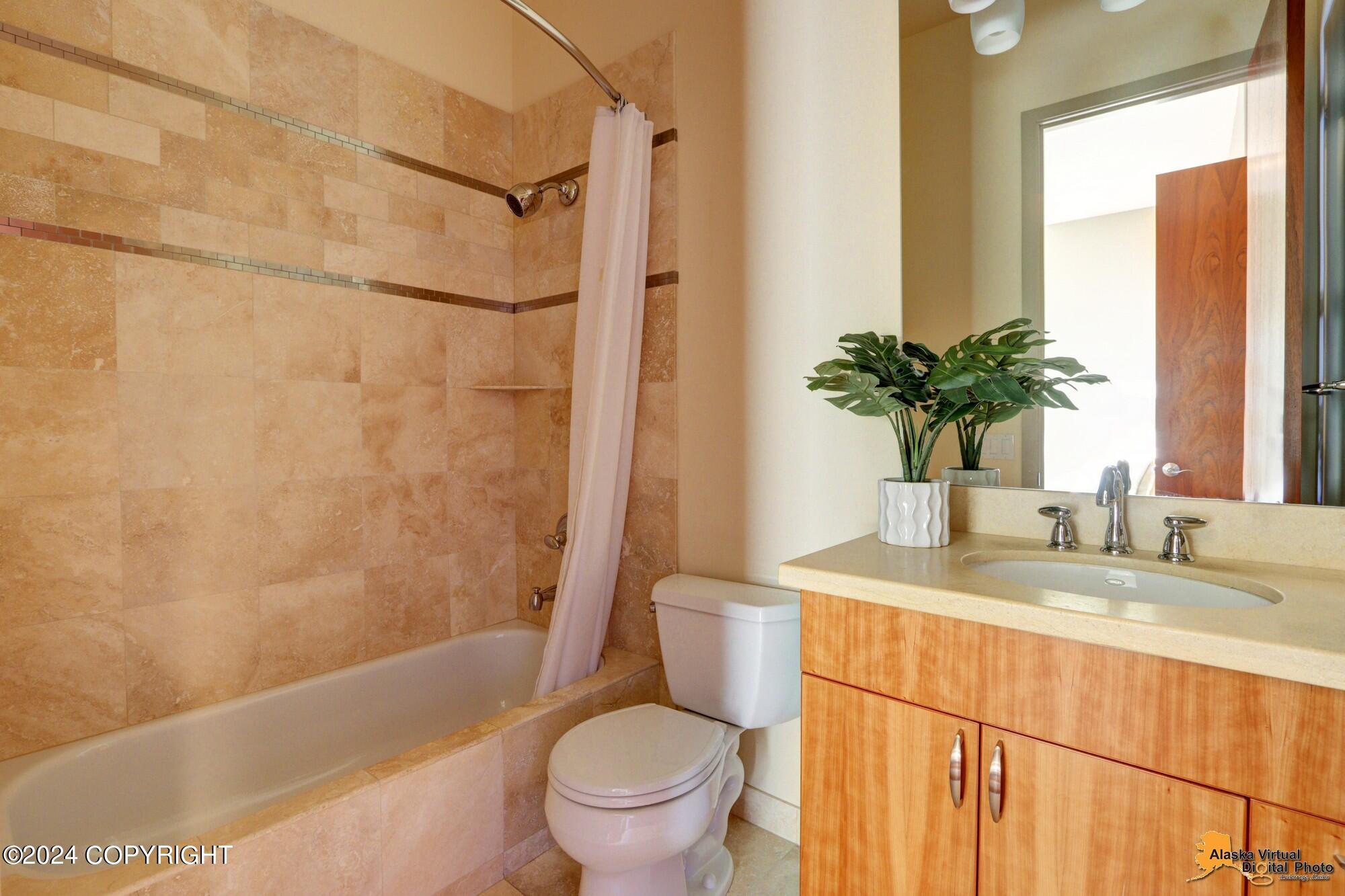 16655 Waterford Pointe Circle